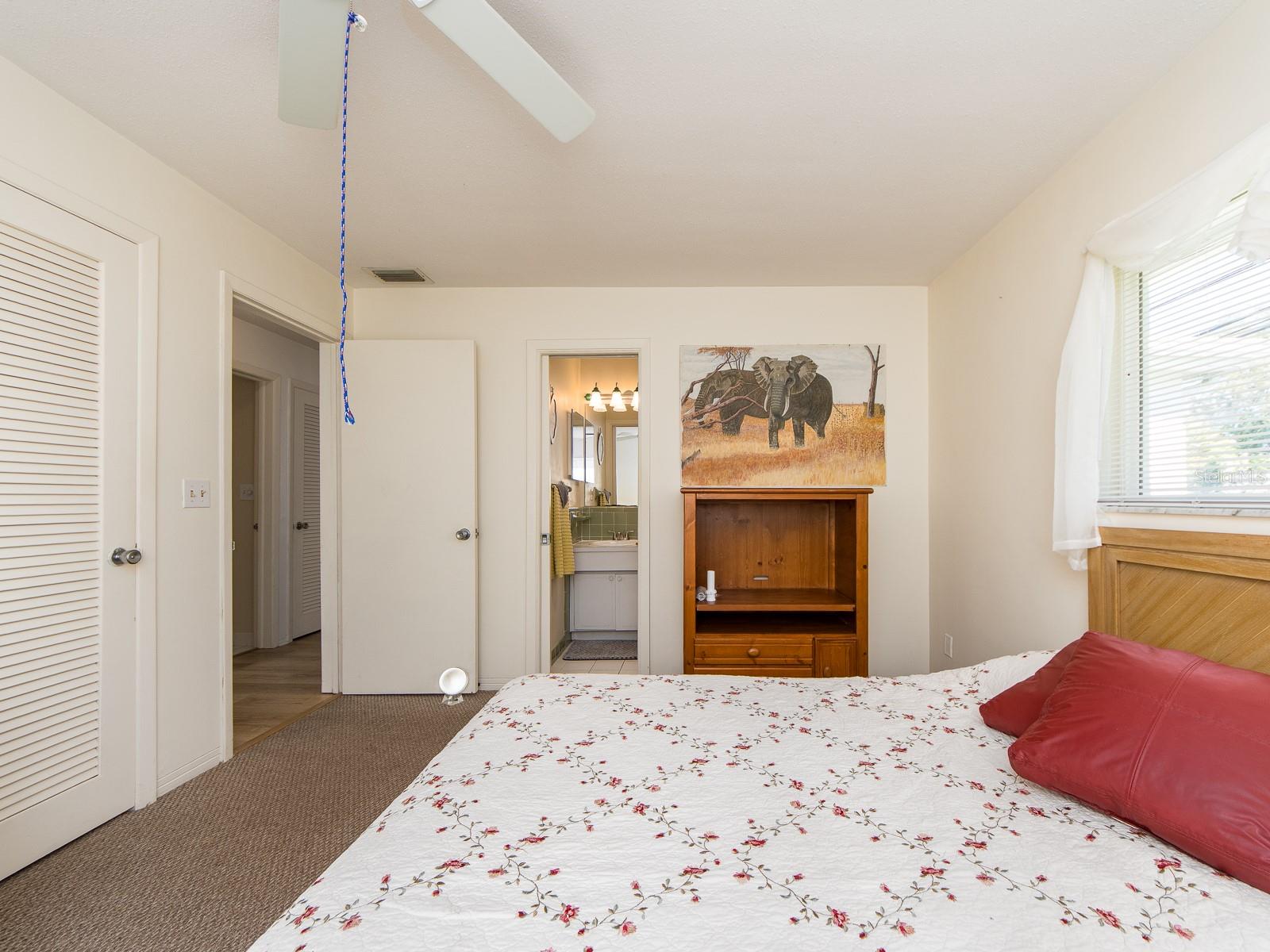 8623 140TH WAY, SEMINOLE, FL, 33776