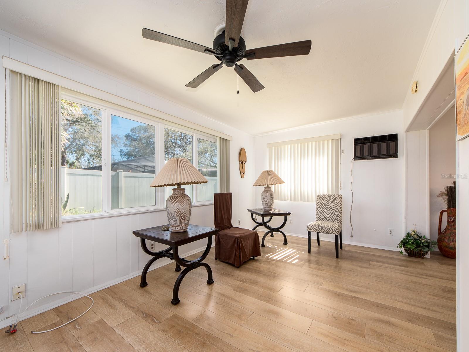 8623 140TH WAY, SEMINOLE, FL, 33776