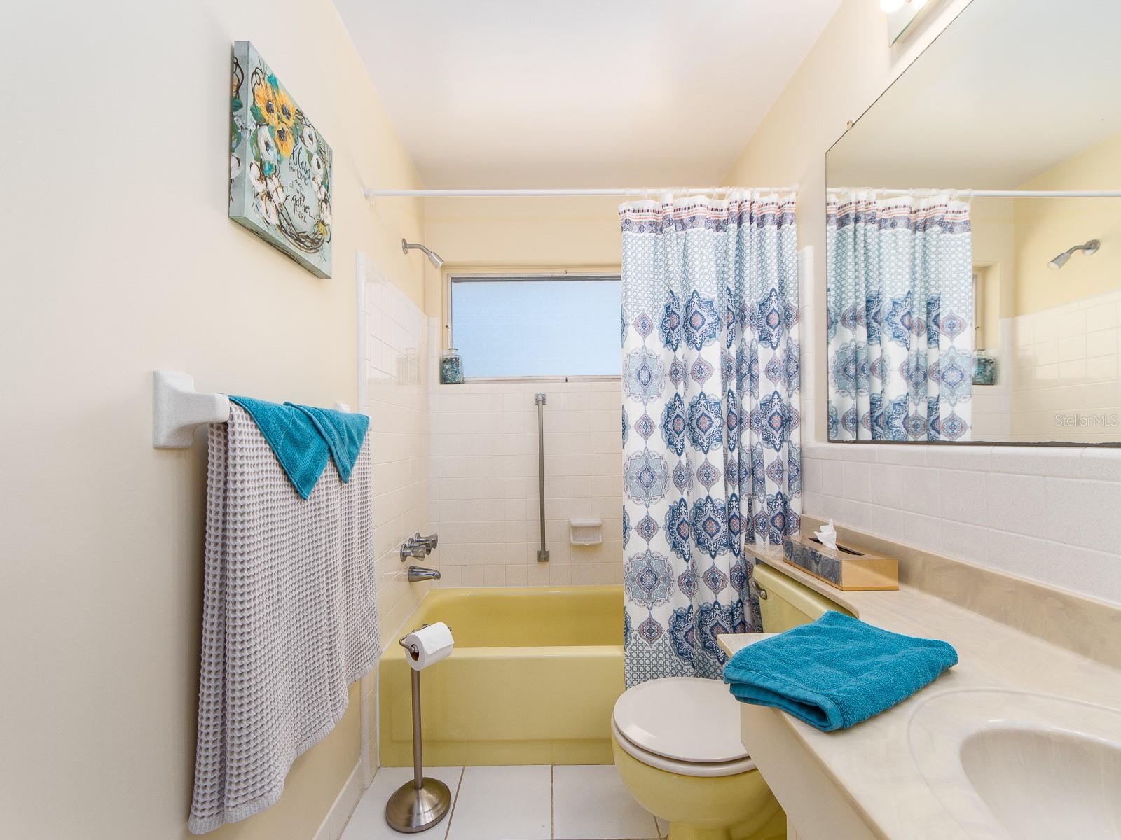 8623 140TH WAY, SEMINOLE, FL, 33776