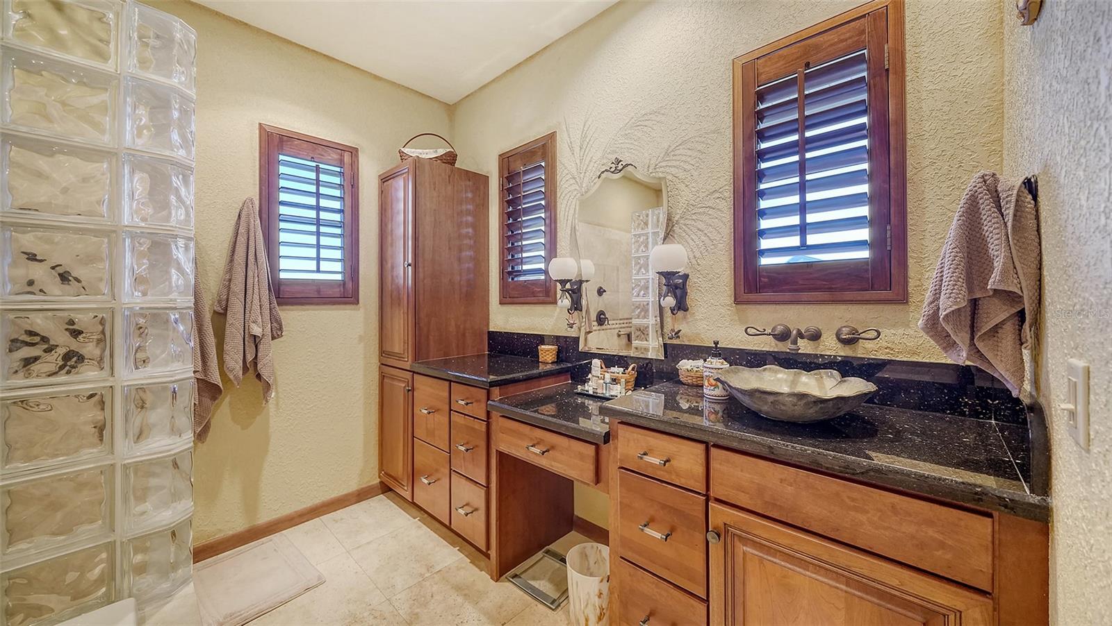 4003 BAYSIDE DR, BRADENTON, FL, 34210