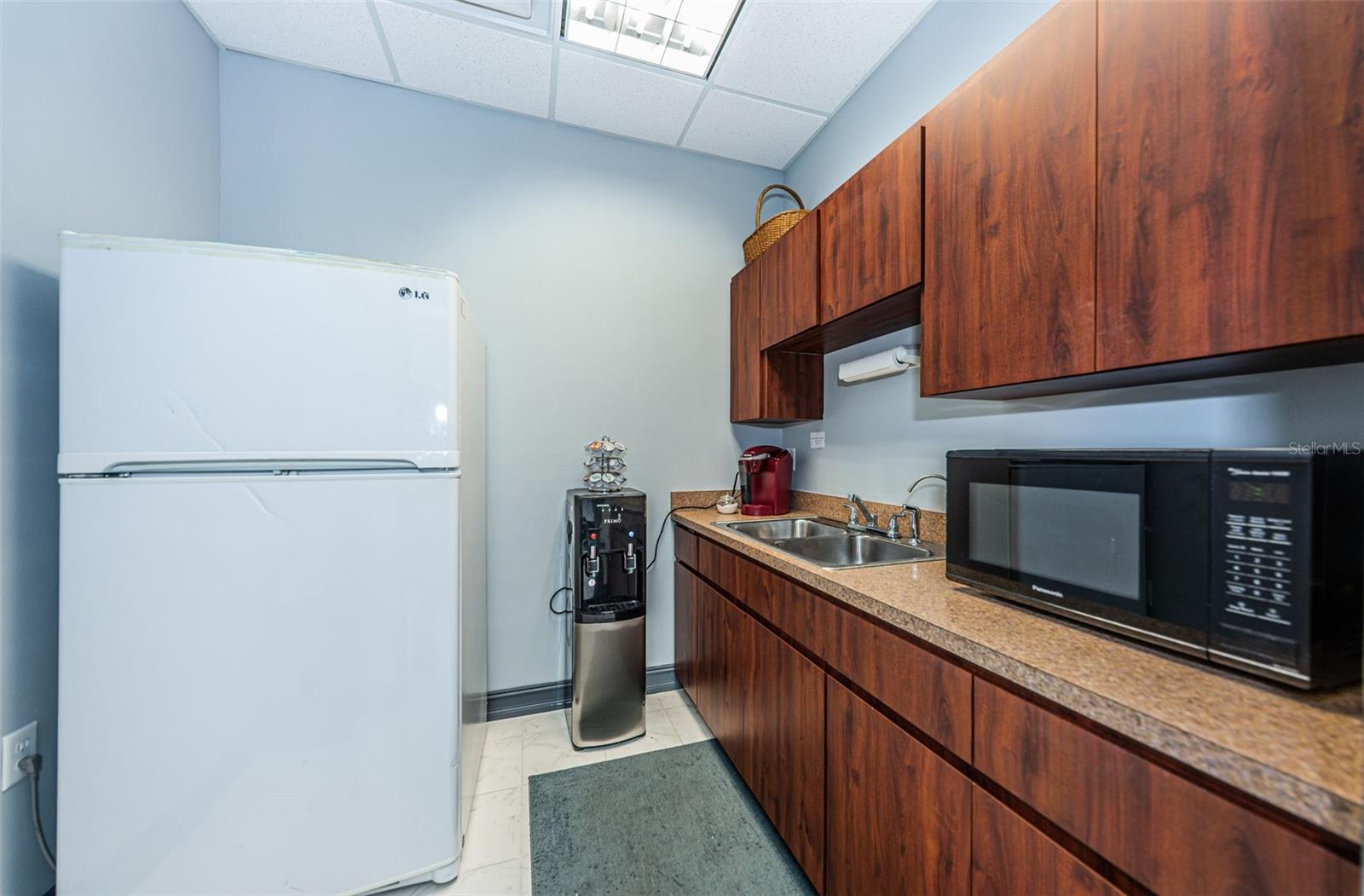 3937 TAMPA RD #2, OLDSMAR, FL, 34677