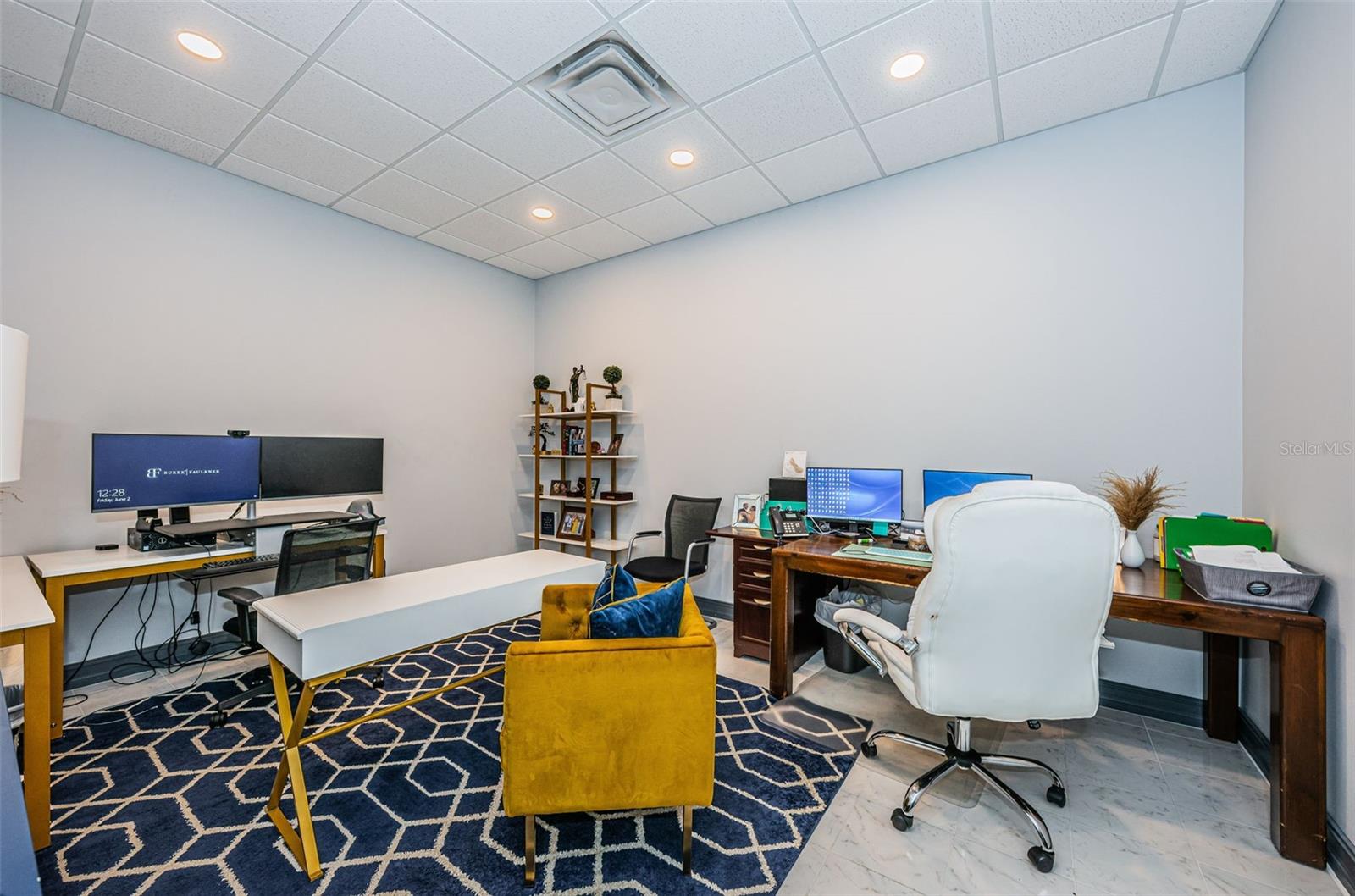 3937 TAMPA RD #2, OLDSMAR, FL, 34677