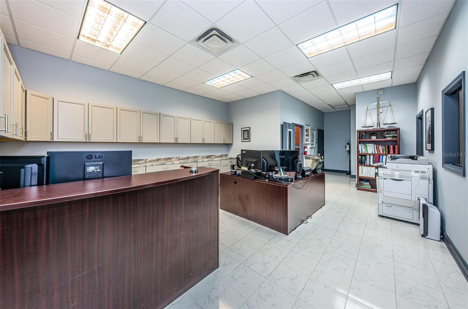 3937 TAMPA RD #2, OLDSMAR, FL, 34677