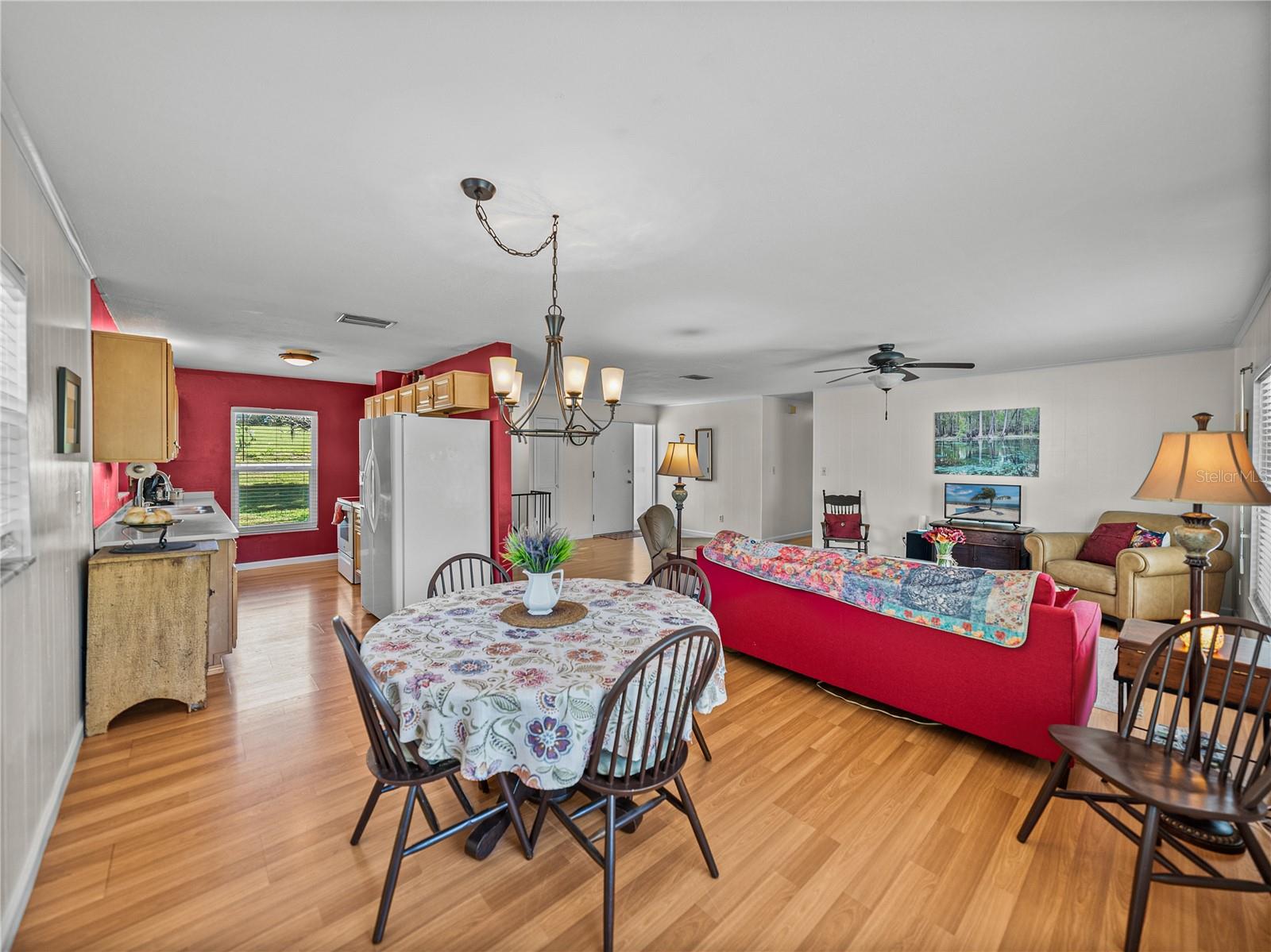 10925 FORT KING RD, DADE CITY, FL, 33525