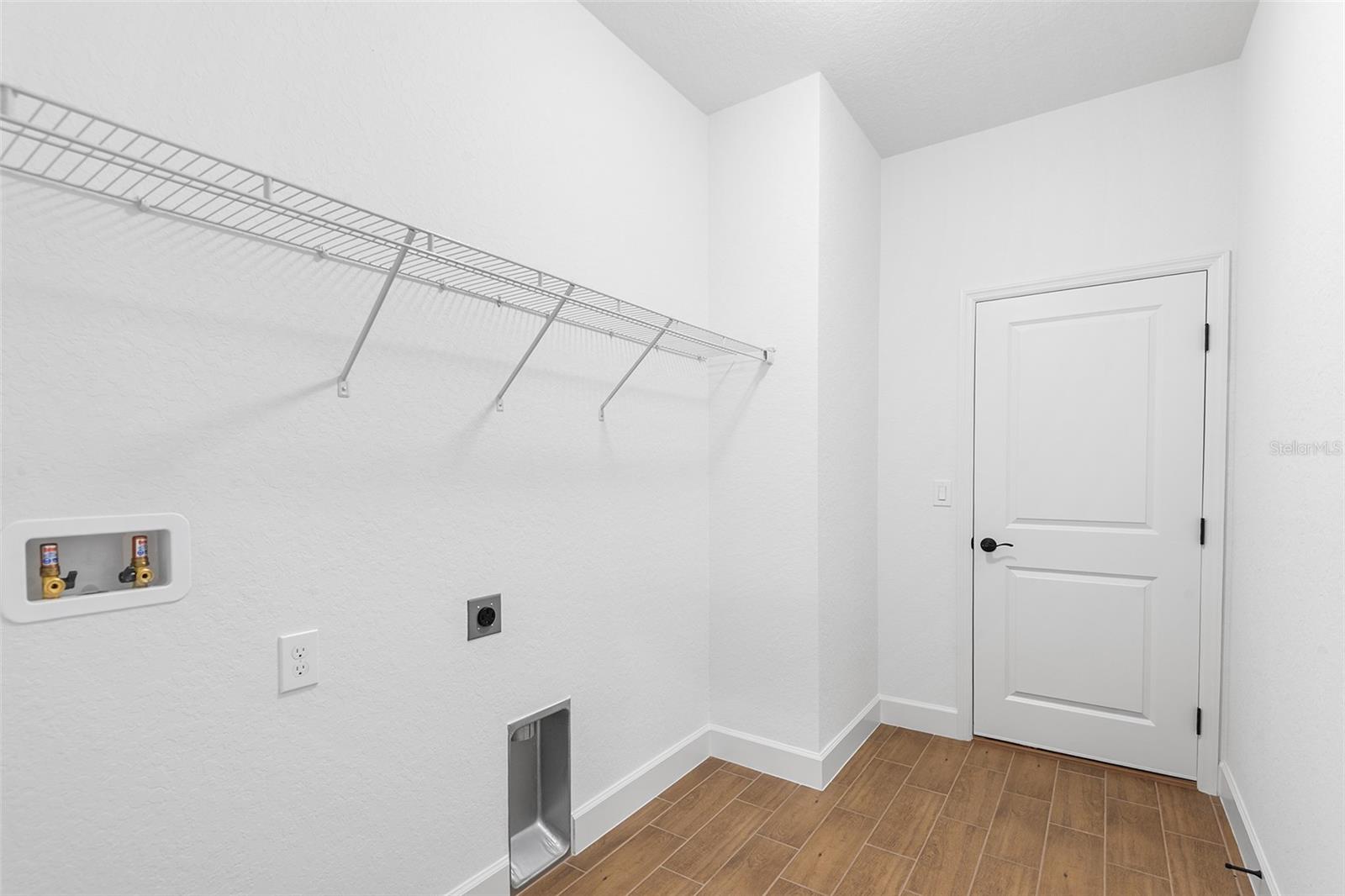 2569 ROGERS RD, LAKELAND, FL, 33812