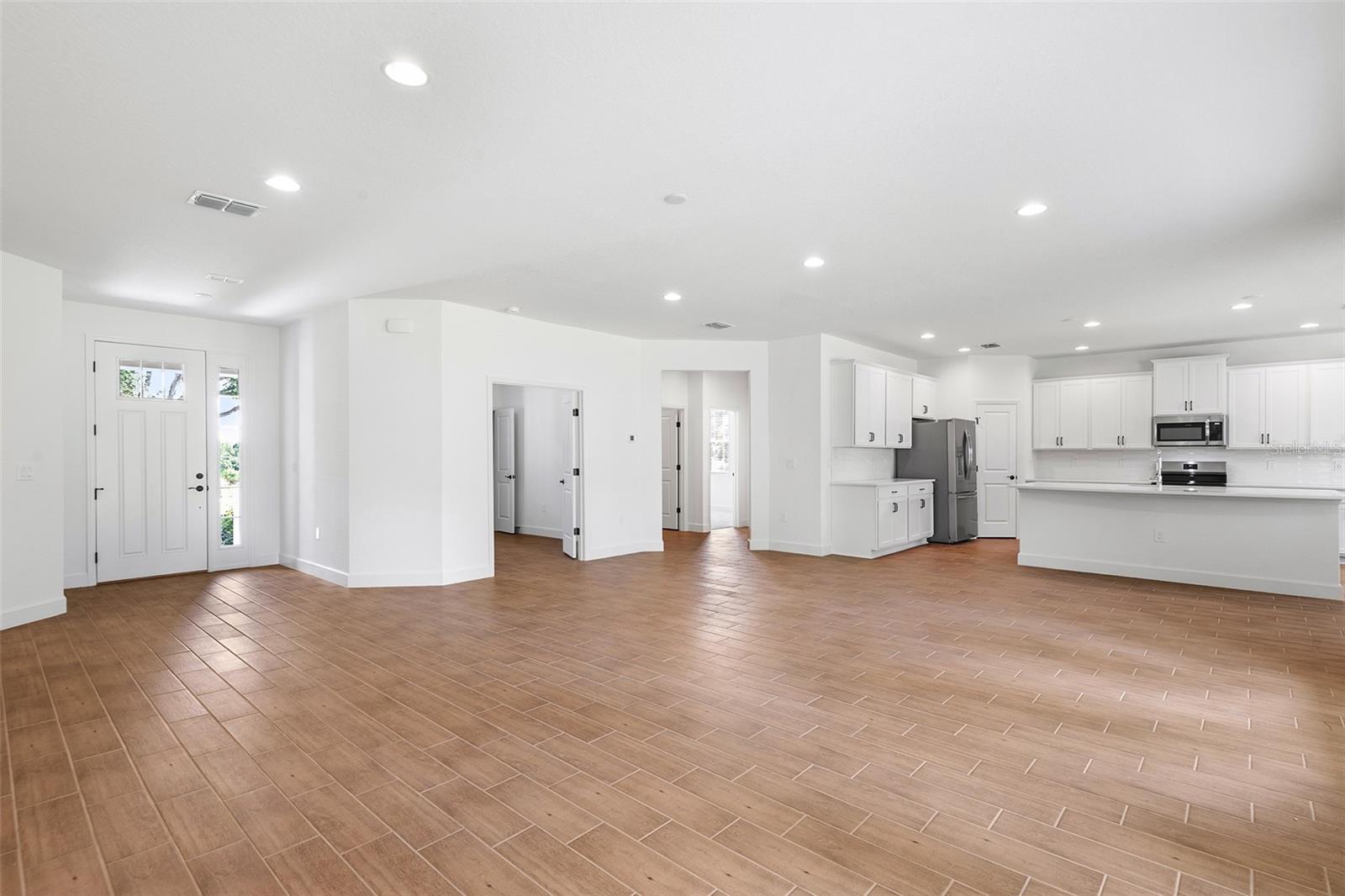 2569 ROGERS RD, LAKELAND, FL, 33812