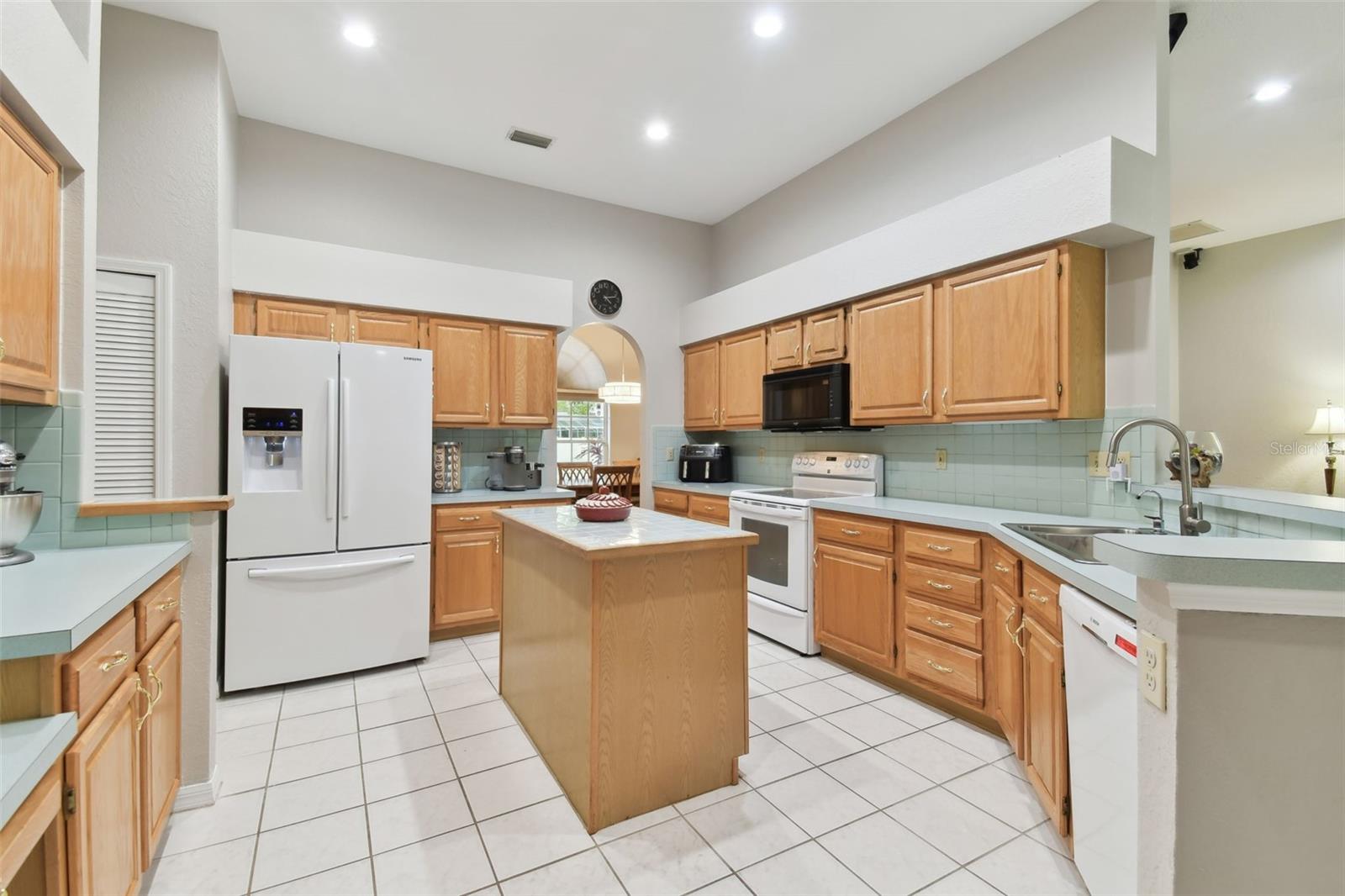 4874 EAGLE COVE SOUTH DR, PALM HARBOR, FL, 34685