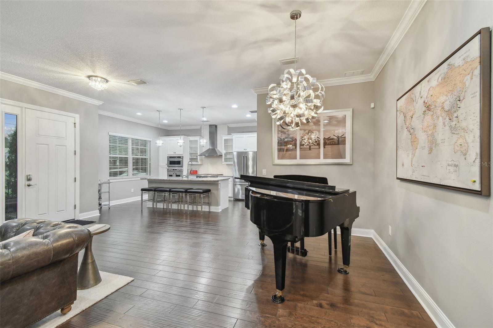 401 S MELVILLE AVE, TAMPA, FL, 33606