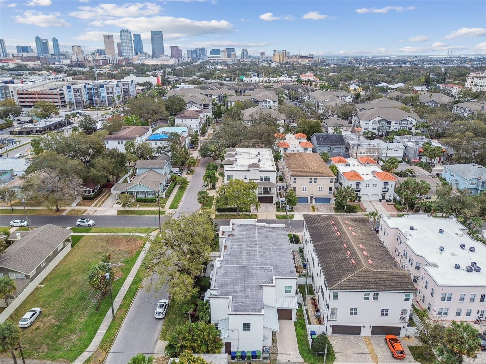 401 S MELVILLE AVE, TAMPA, FL, 33606