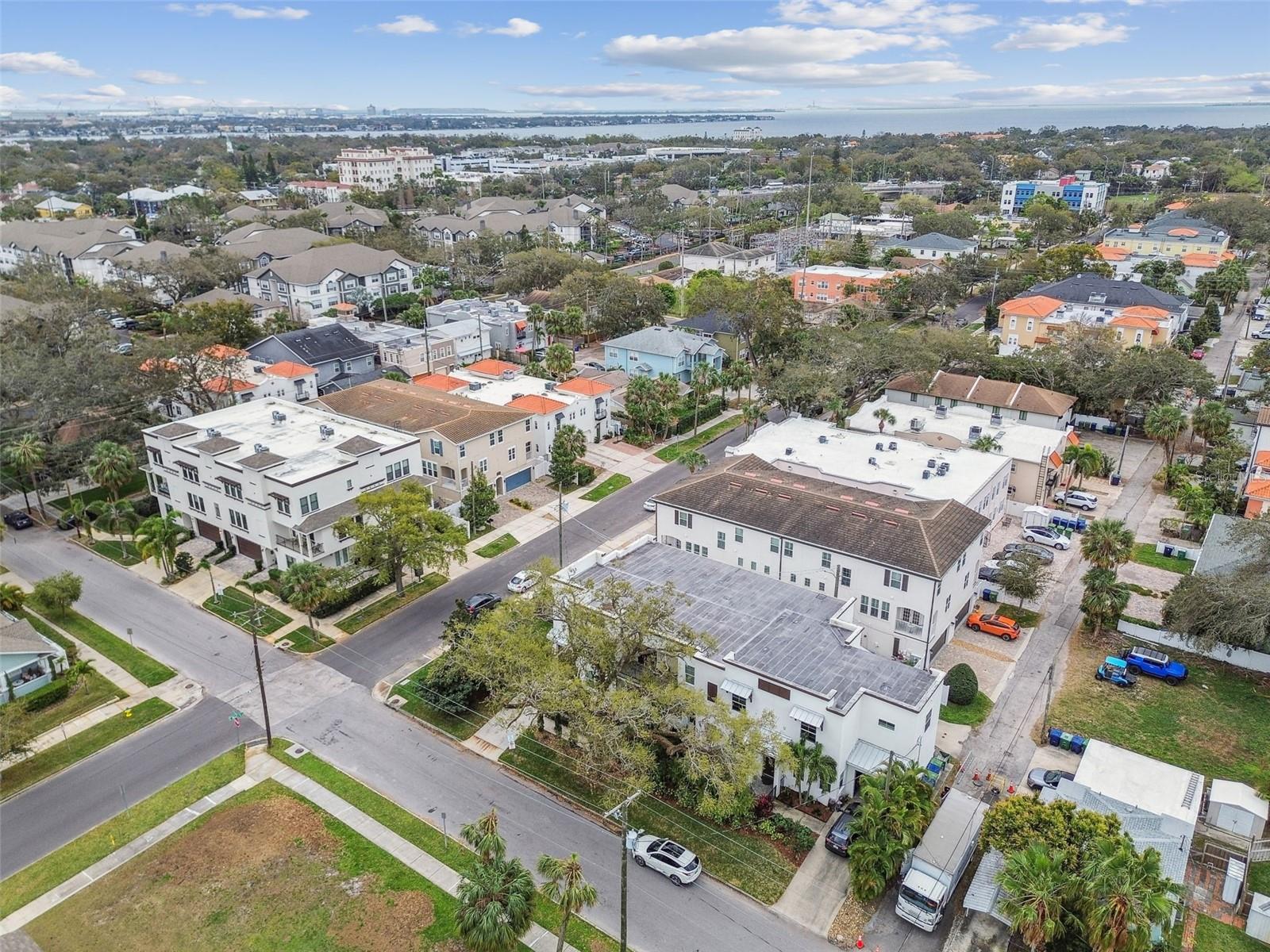 401 S MELVILLE AVE, TAMPA, FL, 33606