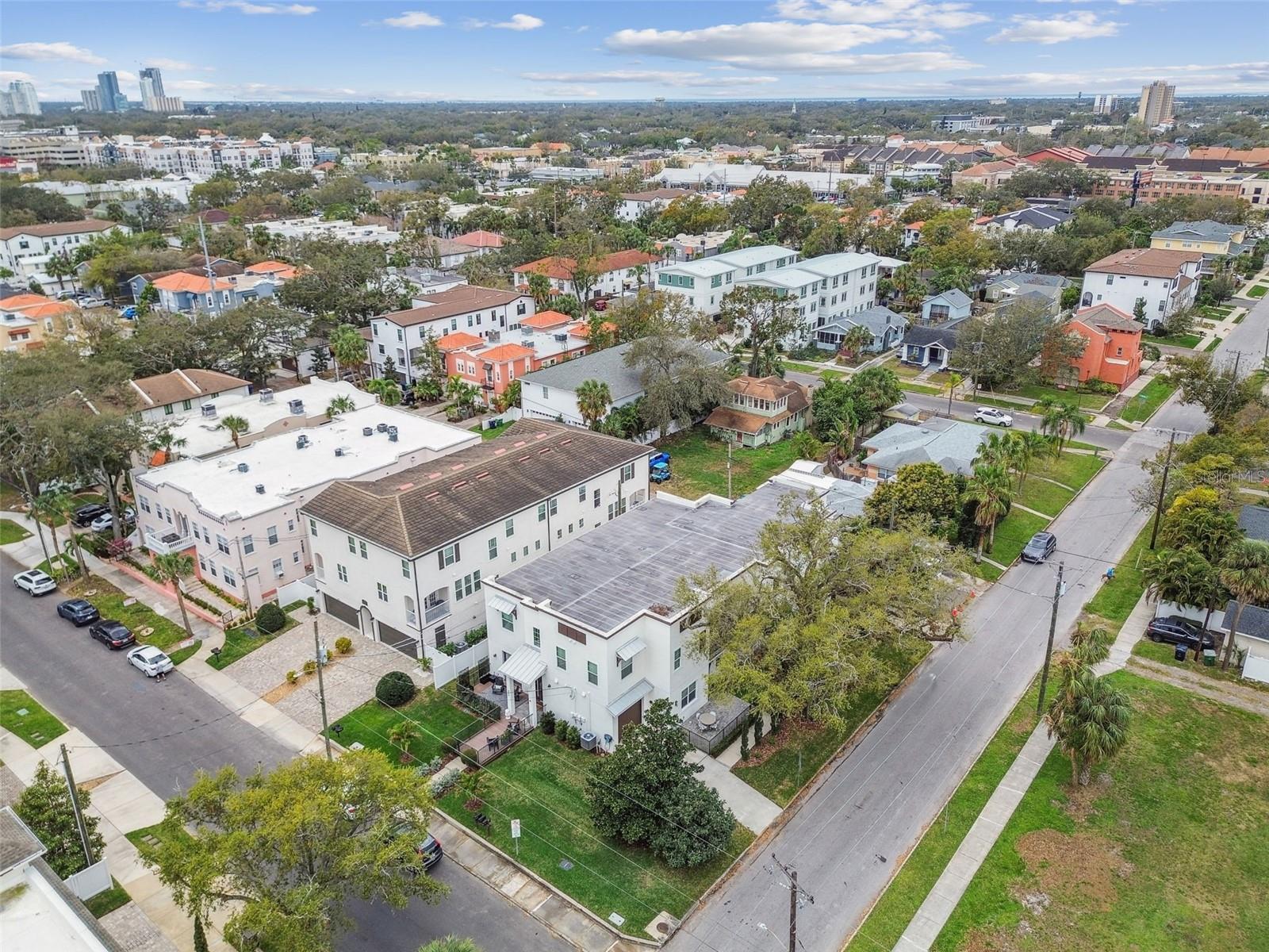 401 S MELVILLE AVE, TAMPA, FL, 33606