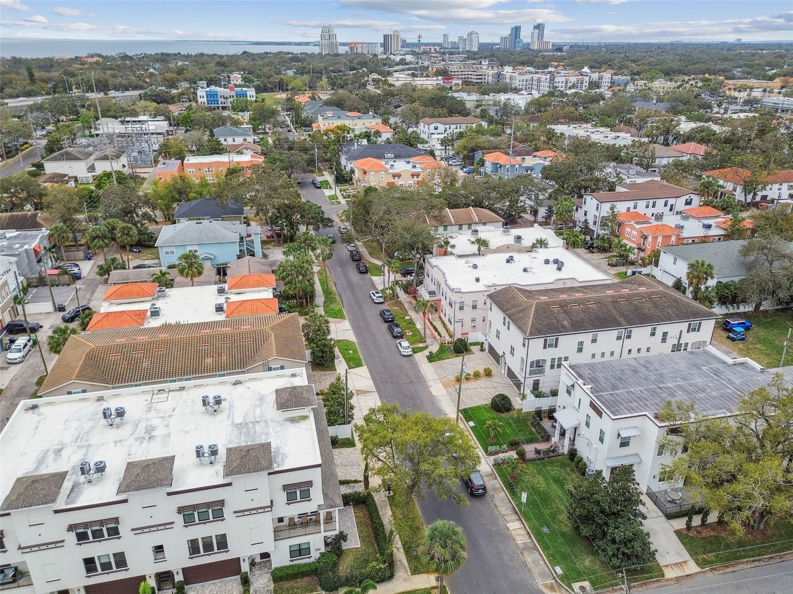 401 S MELVILLE AVE, TAMPA, FL, 33606