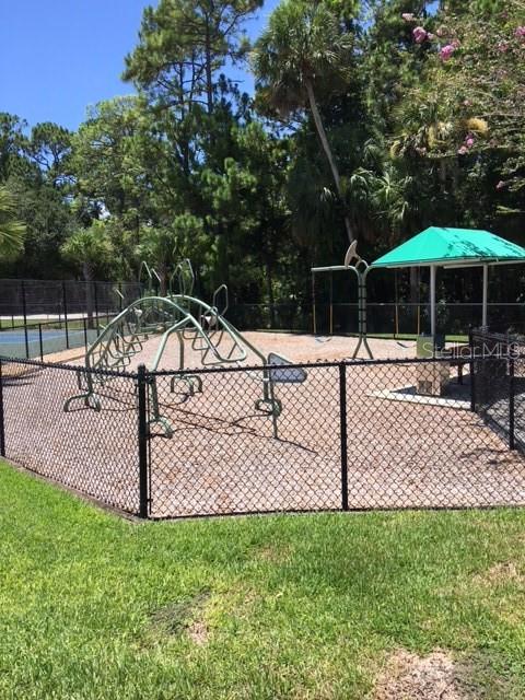 99 SOUTHLAKE DR, PALM COAST, FL, 32137