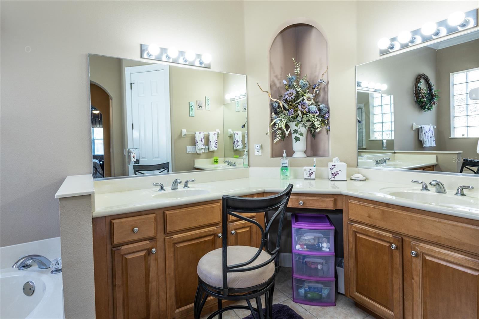 99 SOUTHLAKE DR, PALM COAST, FL, 32137