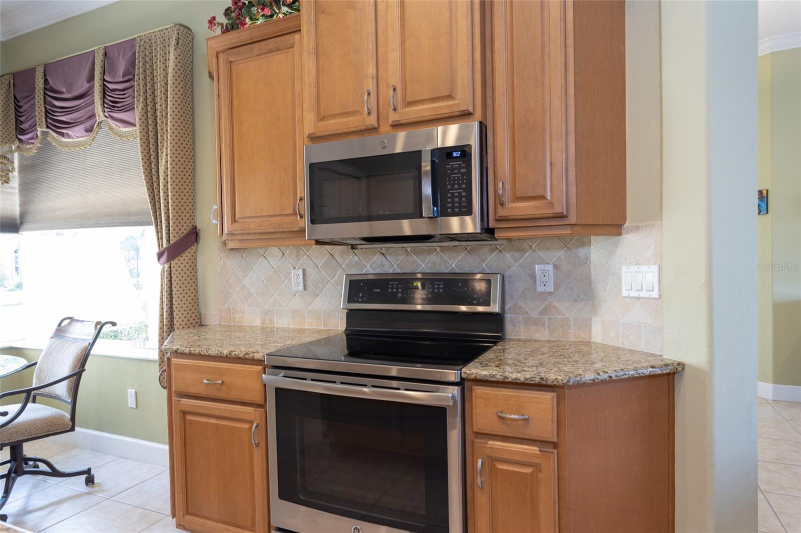 99 SOUTHLAKE DR, PALM COAST, FL, 32137