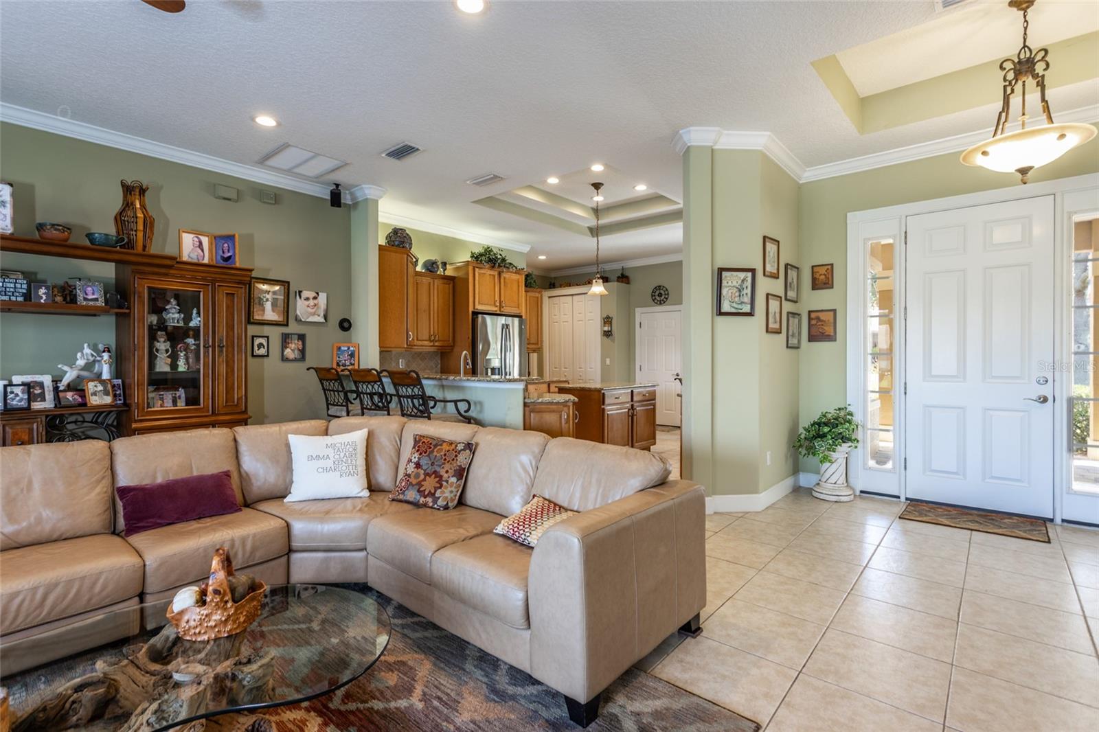 99 SOUTHLAKE DR, PALM COAST, FL, 32137