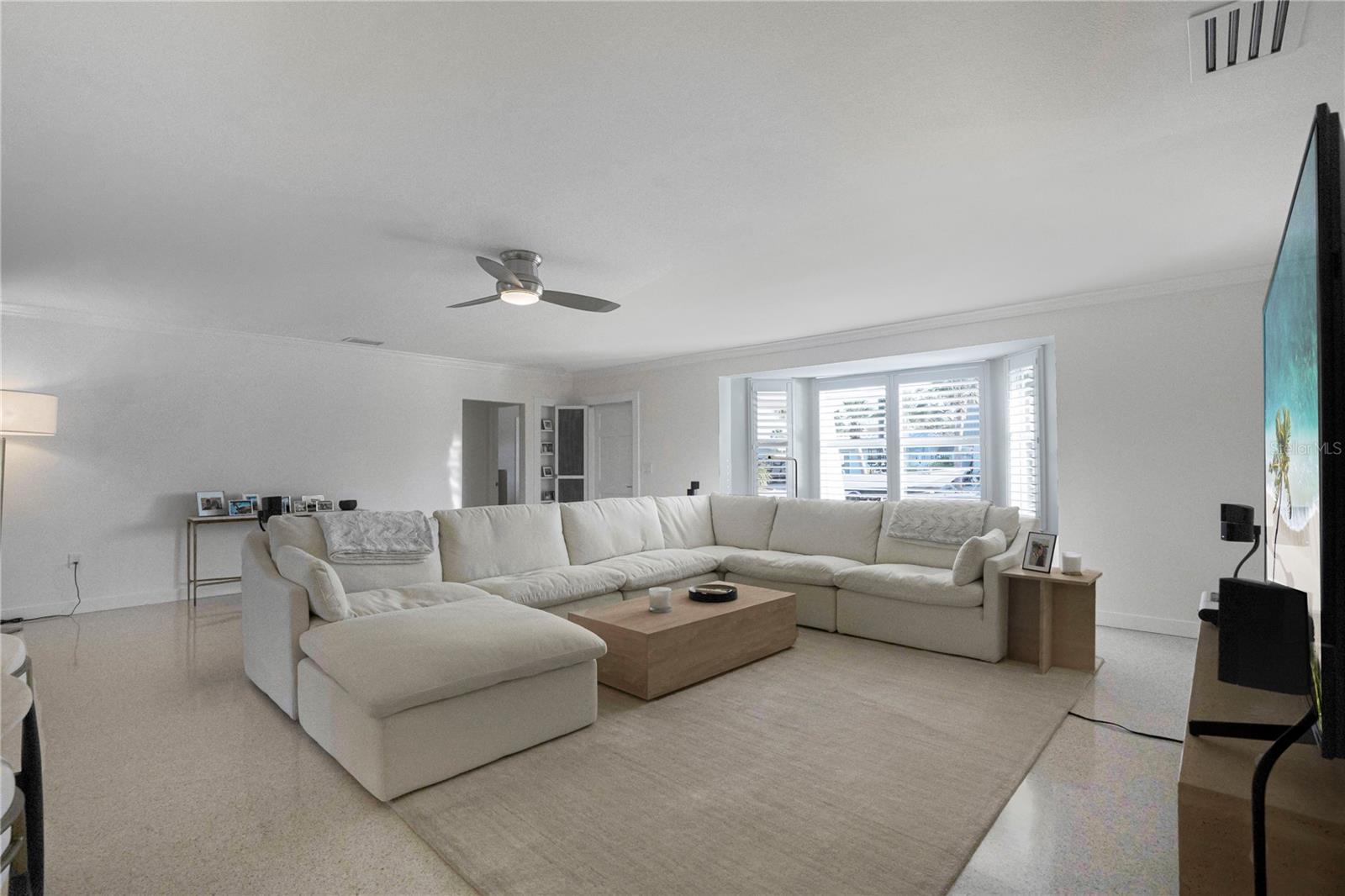 329 AVENIDA LEONA, SARASOTA, FL, 34242