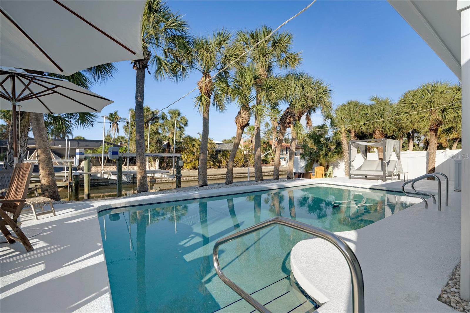 329 AVENIDA LEONA, SARASOTA, FL, 34242