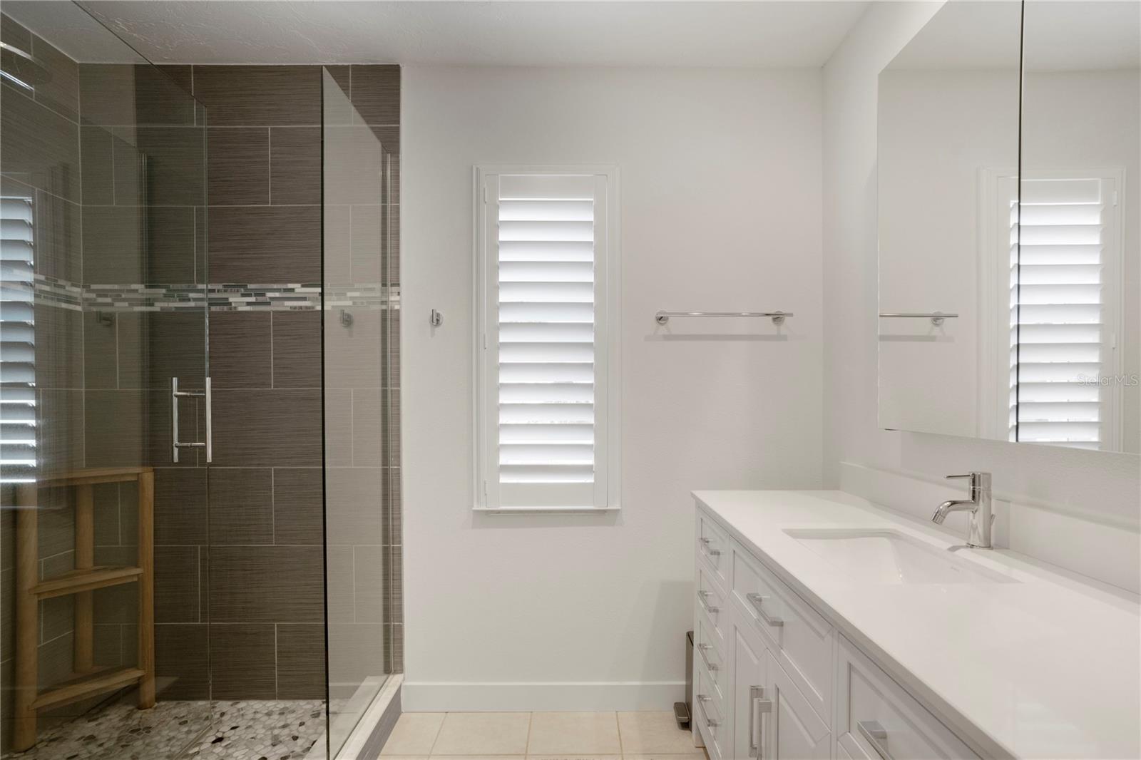 329 AVENIDA LEONA, SARASOTA, FL, 34242