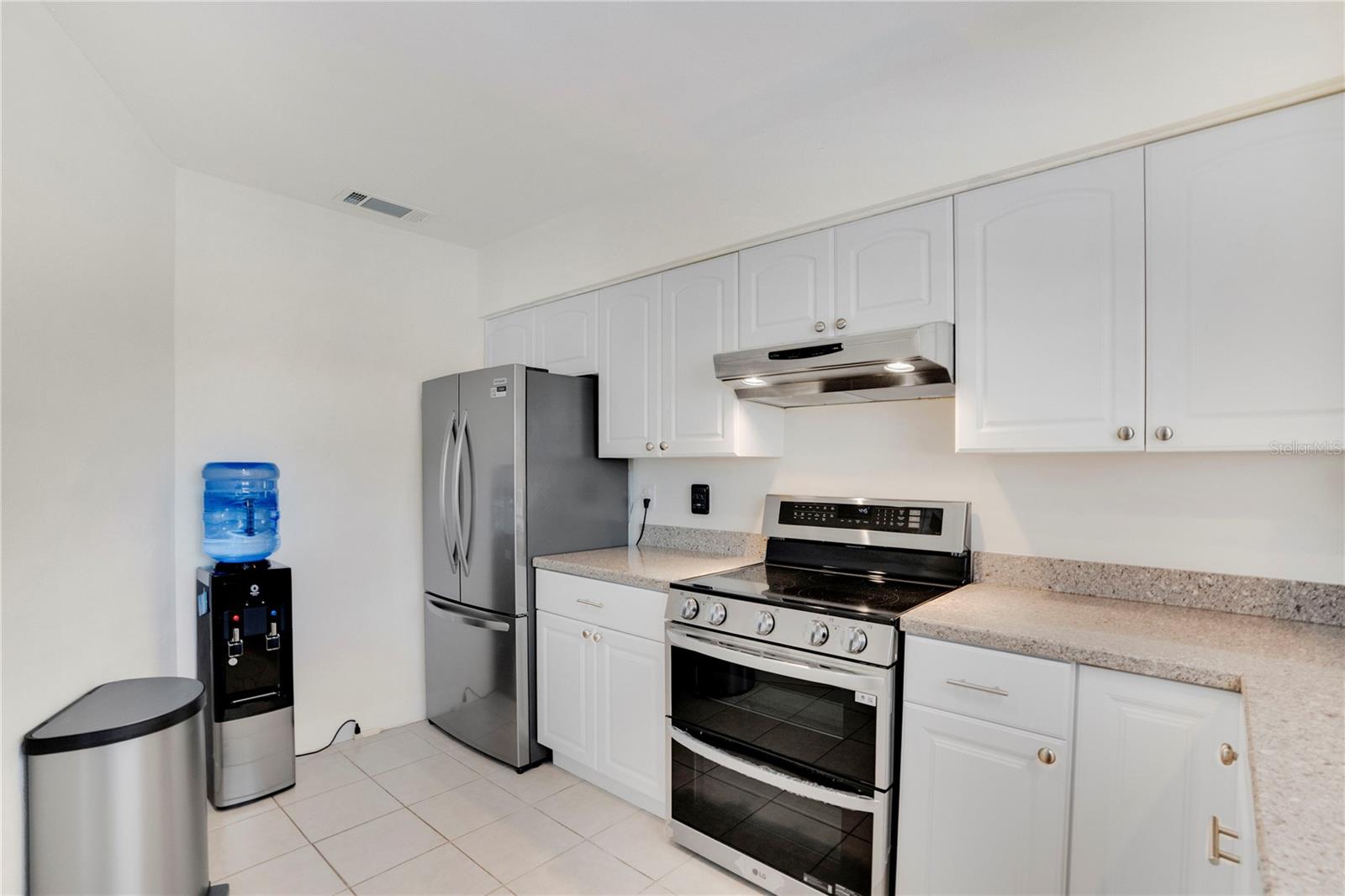 329 AVENIDA LEONA, SARASOTA, FL, 34242