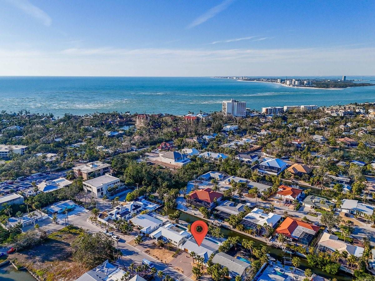 329 AVENIDA LEONA, SARASOTA, FL, 34242