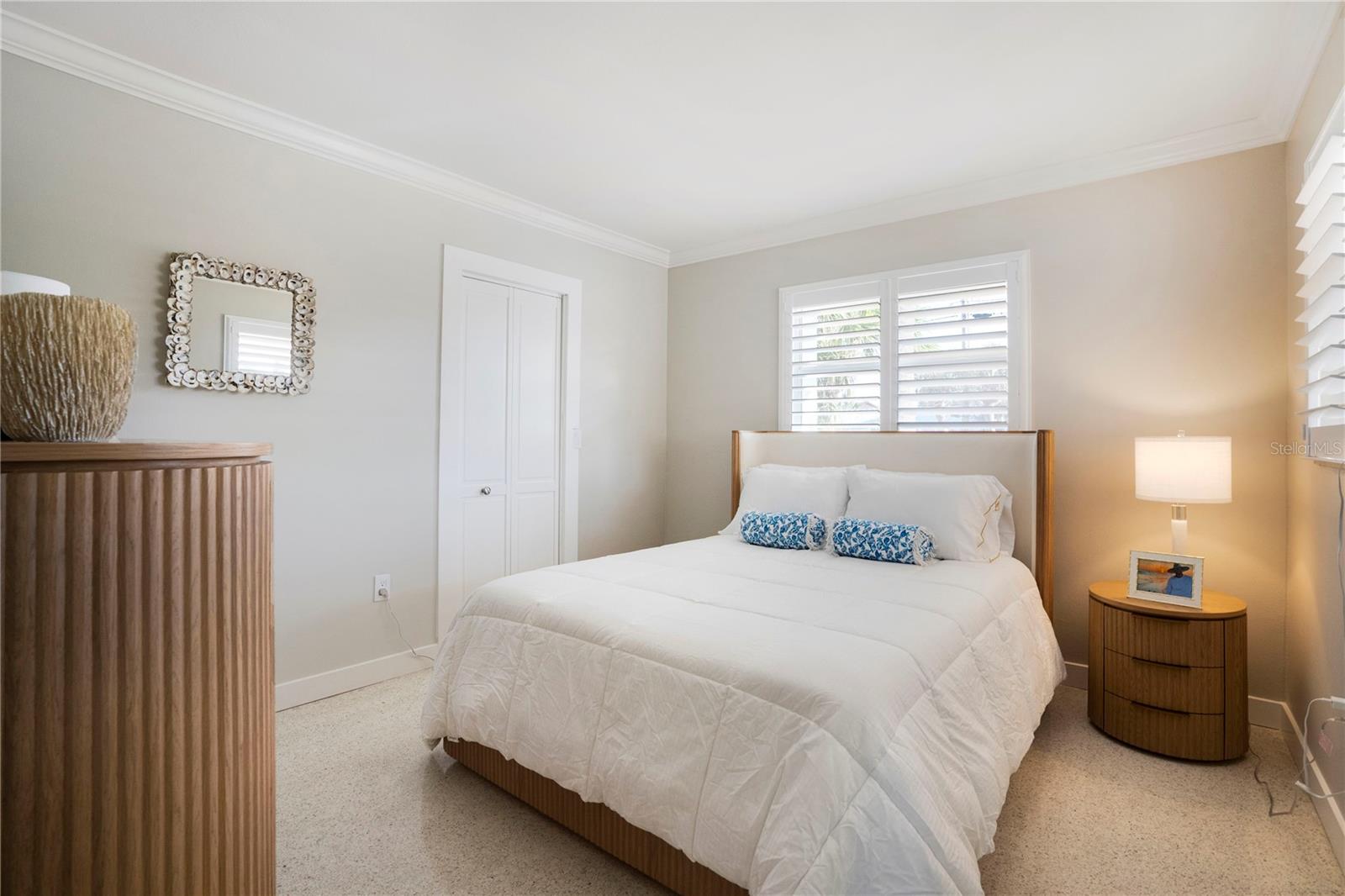 329 AVENIDA LEONA, SARASOTA, FL, 34242