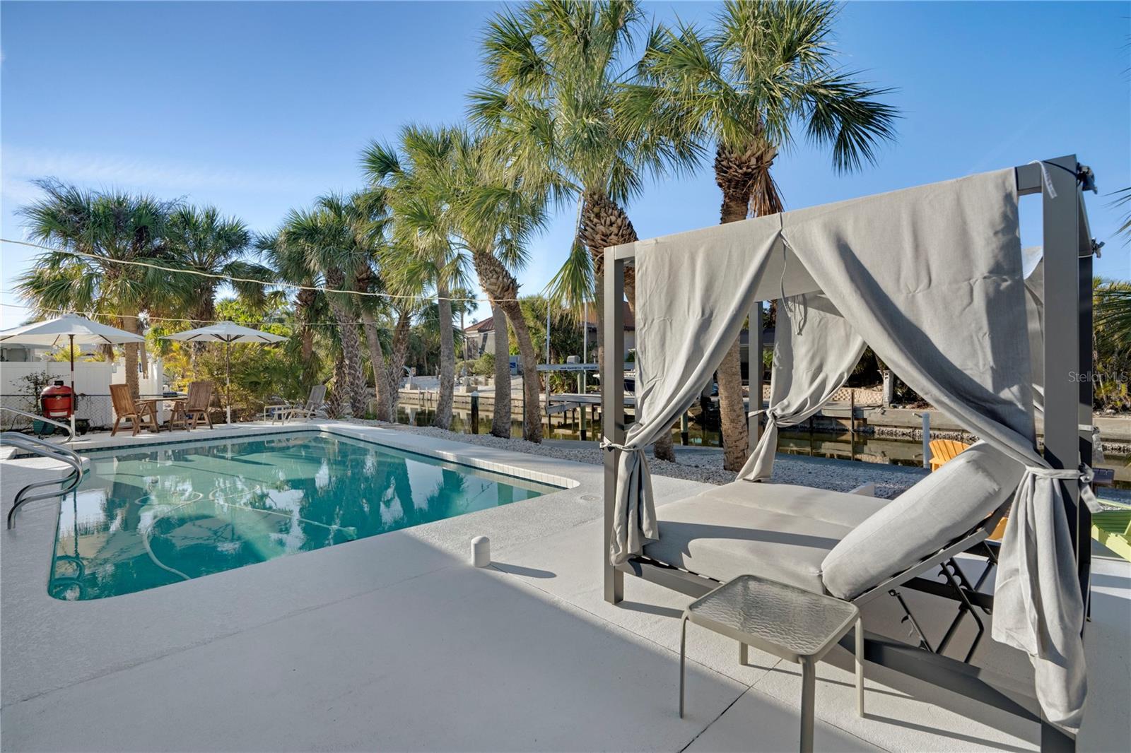 329 AVENIDA LEONA, SARASOTA, FL, 34242
