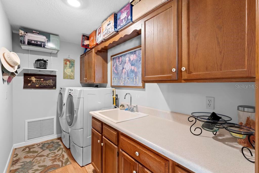 1552 COVERED BRIDGE DR, DELAND, FL, 32724