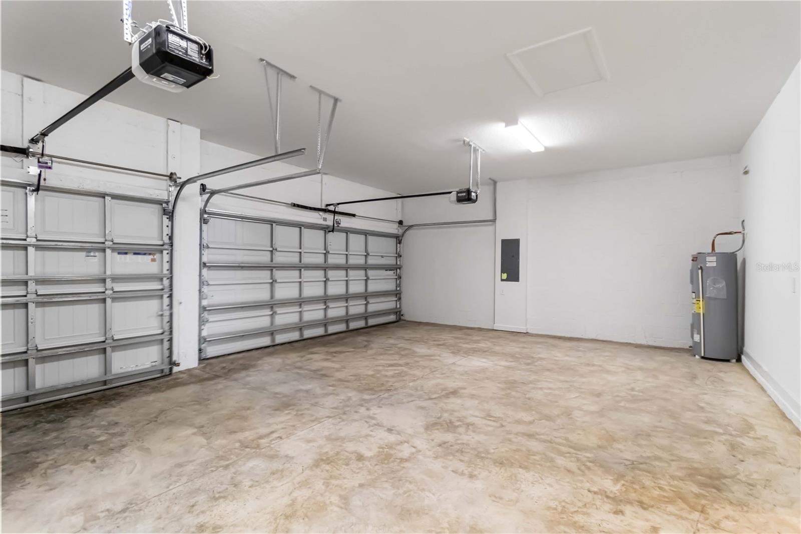 8562 SHORE LAKE DR, ENGLEWOOD, FL, 34224