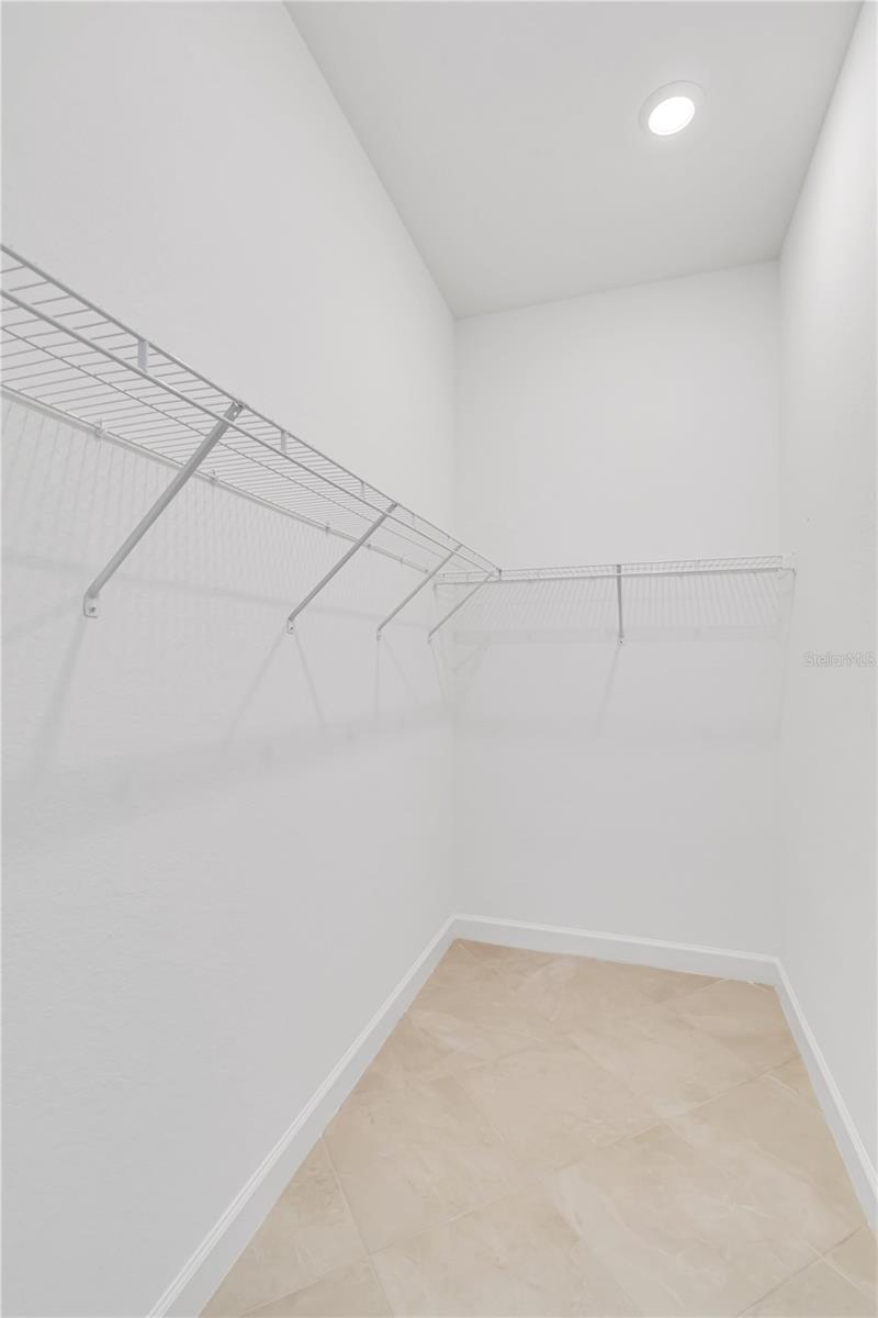 8562 SHORE LAKE DR, ENGLEWOOD, FL, 34224