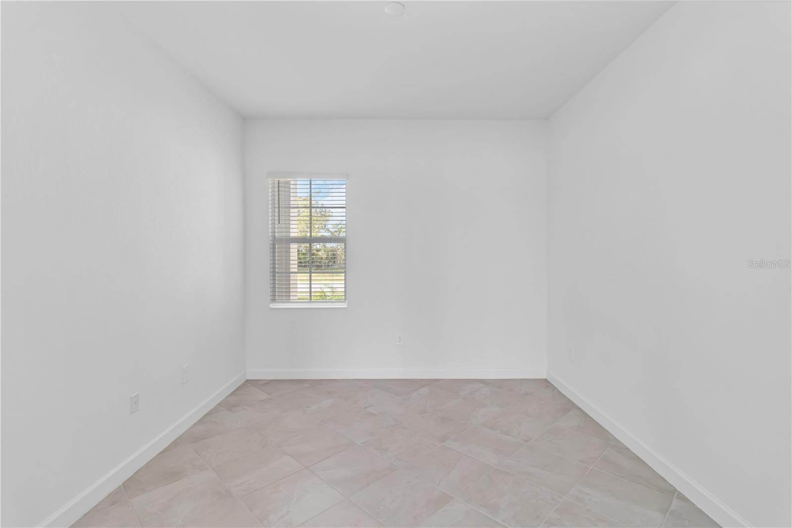 8562 SHORE LAKE DR, ENGLEWOOD, FL, 34224