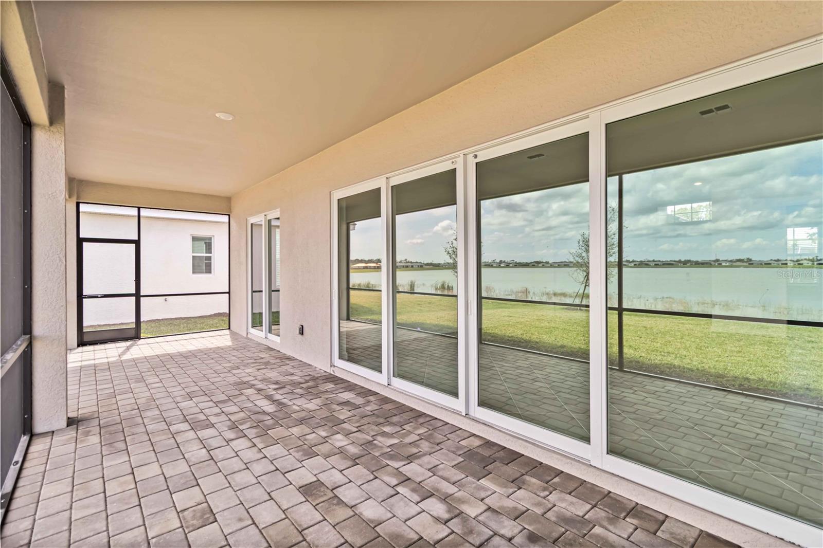 8562 SHORE LAKE DR, ENGLEWOOD, FL, 34224