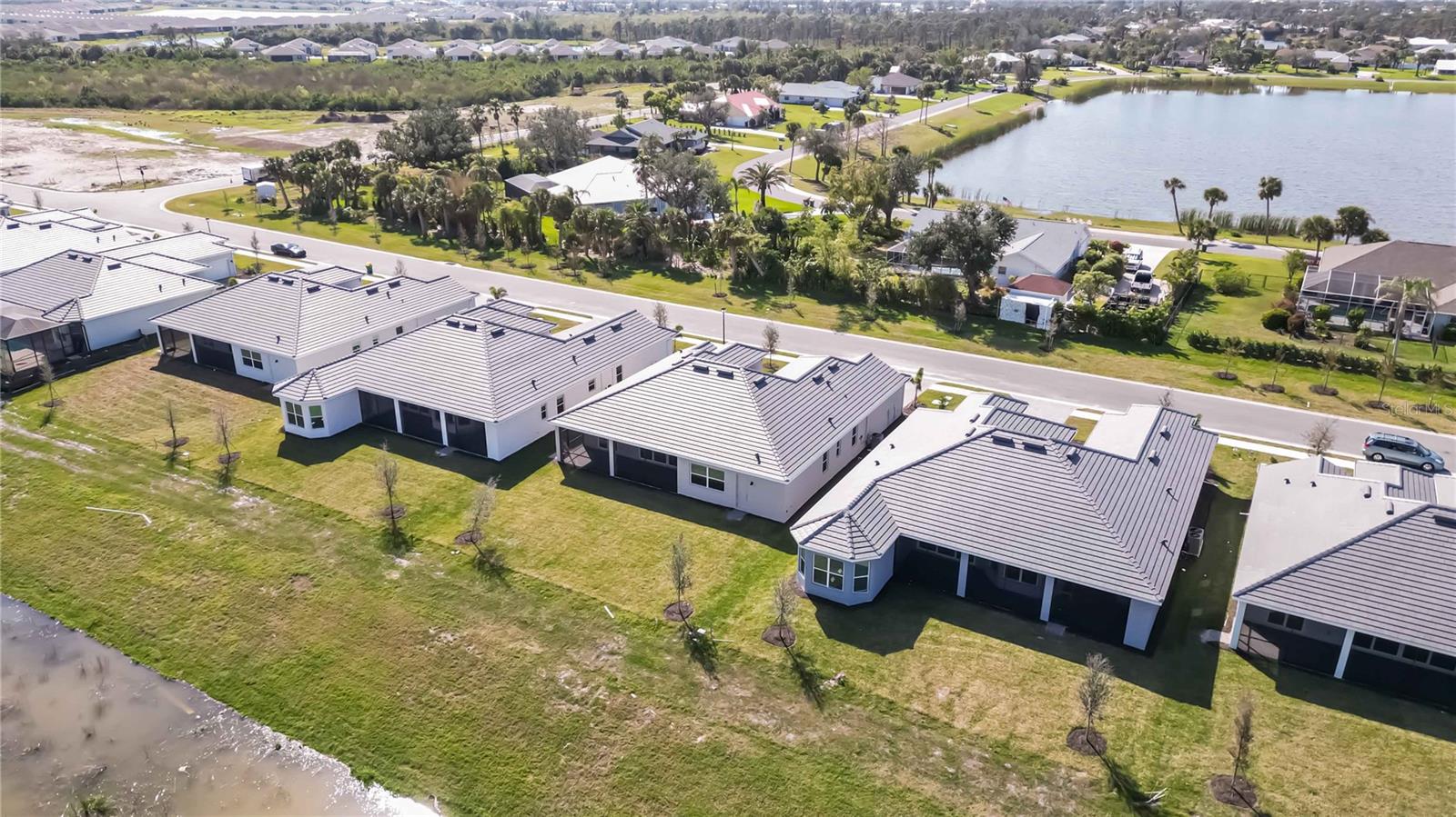 8562 SHORE LAKE DR, ENGLEWOOD, FL, 34224