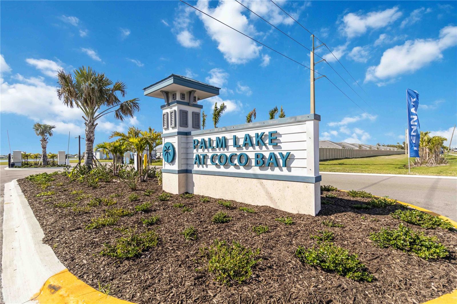 8562 SHORE LAKE DR, ENGLEWOOD, FL, 34224