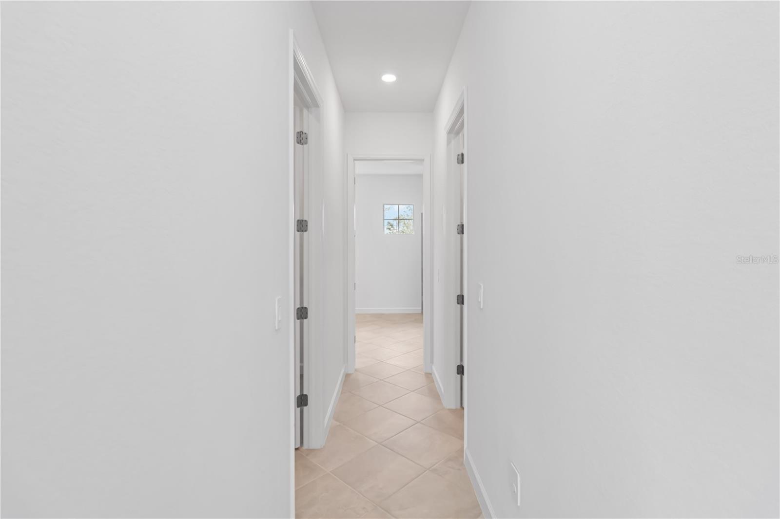 8562 SHORE LAKE DR, ENGLEWOOD, FL, 34224