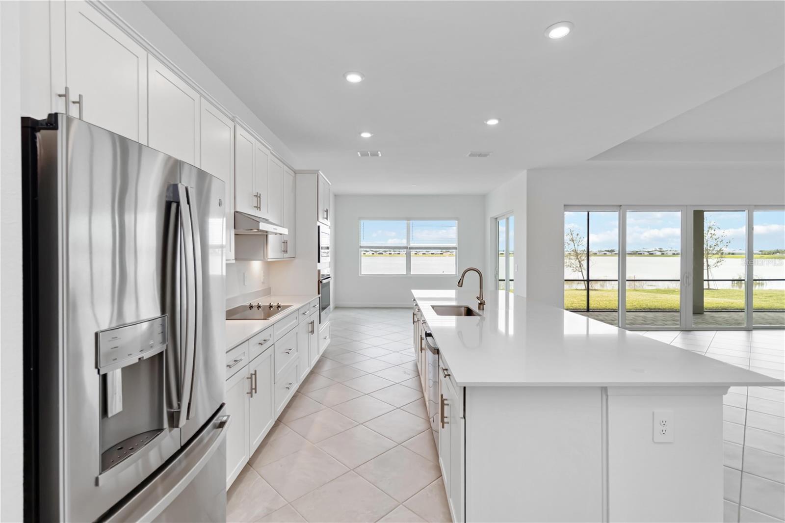 8562 SHORE LAKE DR, ENGLEWOOD, FL, 34224