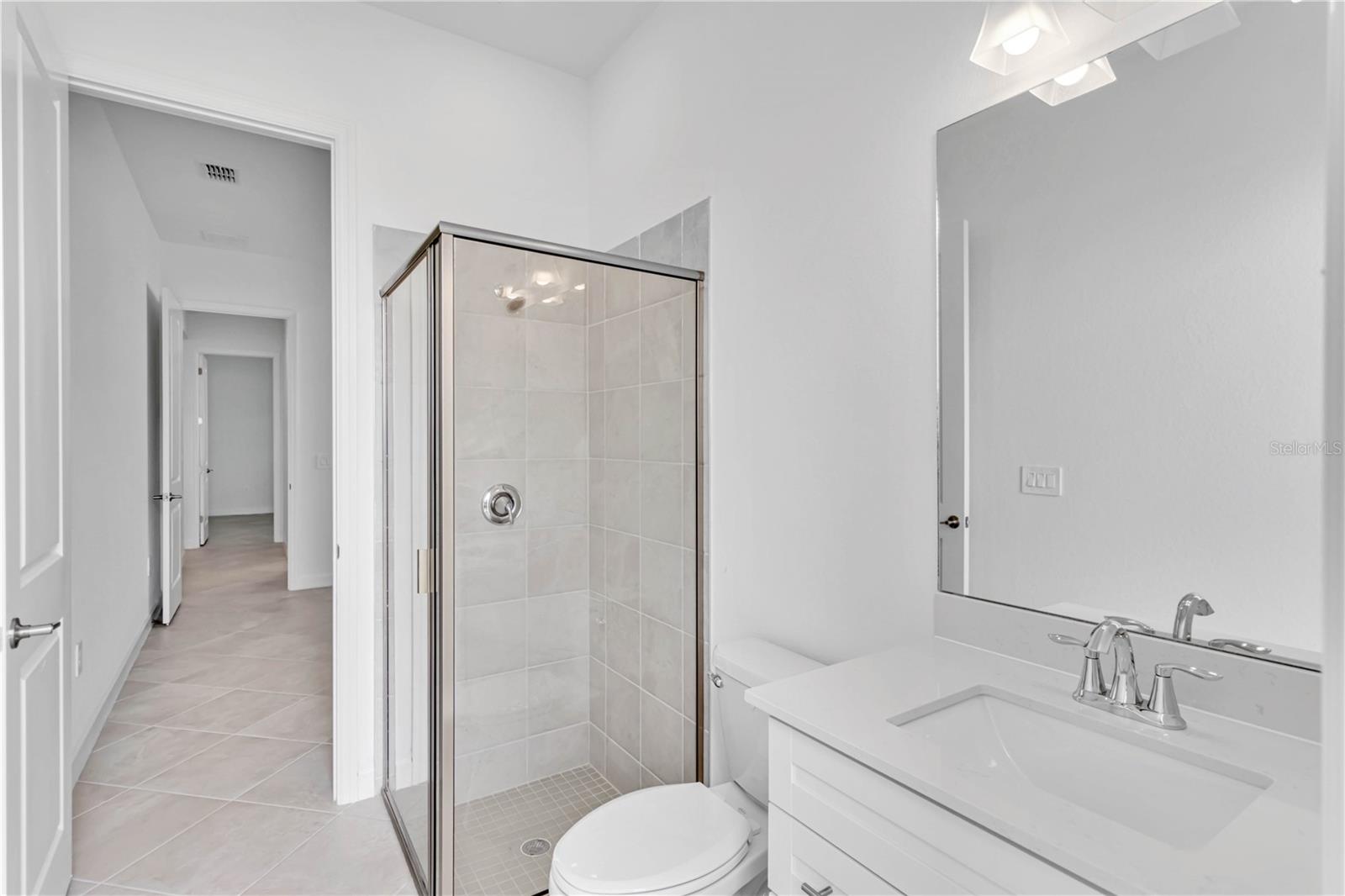 8562 SHORE LAKE DR, ENGLEWOOD, FL, 34224