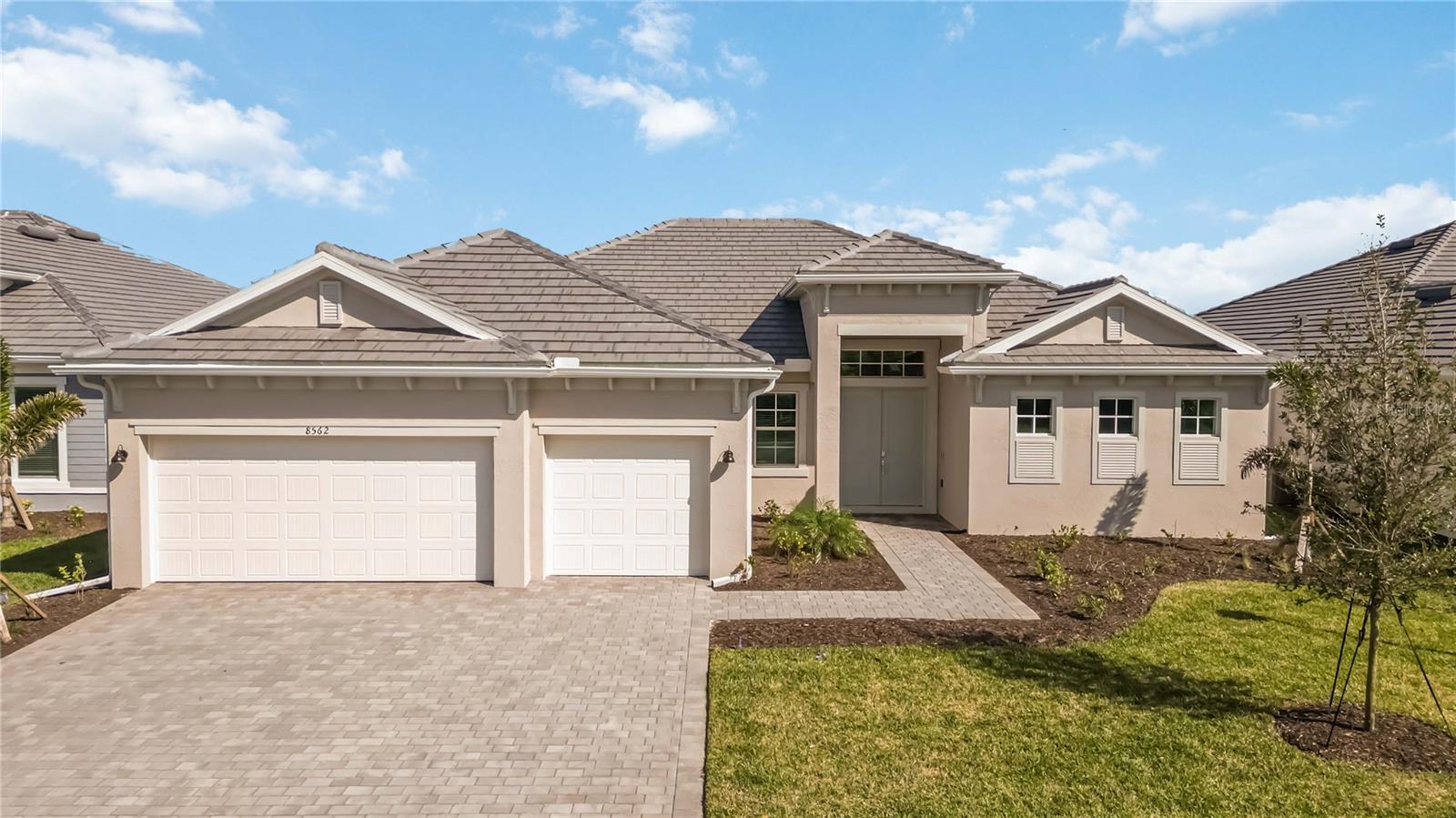 8562 SHORE LAKE DR, ENGLEWOOD, FL, 34224