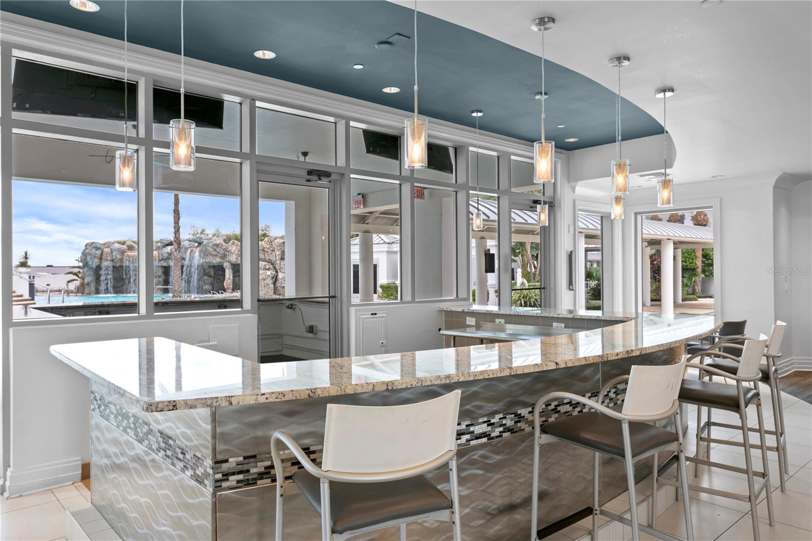 TB8352568 Property Photo