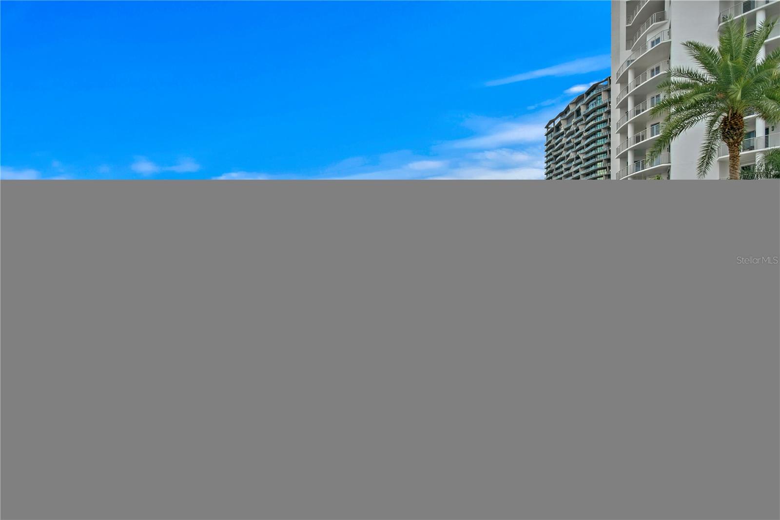 TB8352568 Property Photo