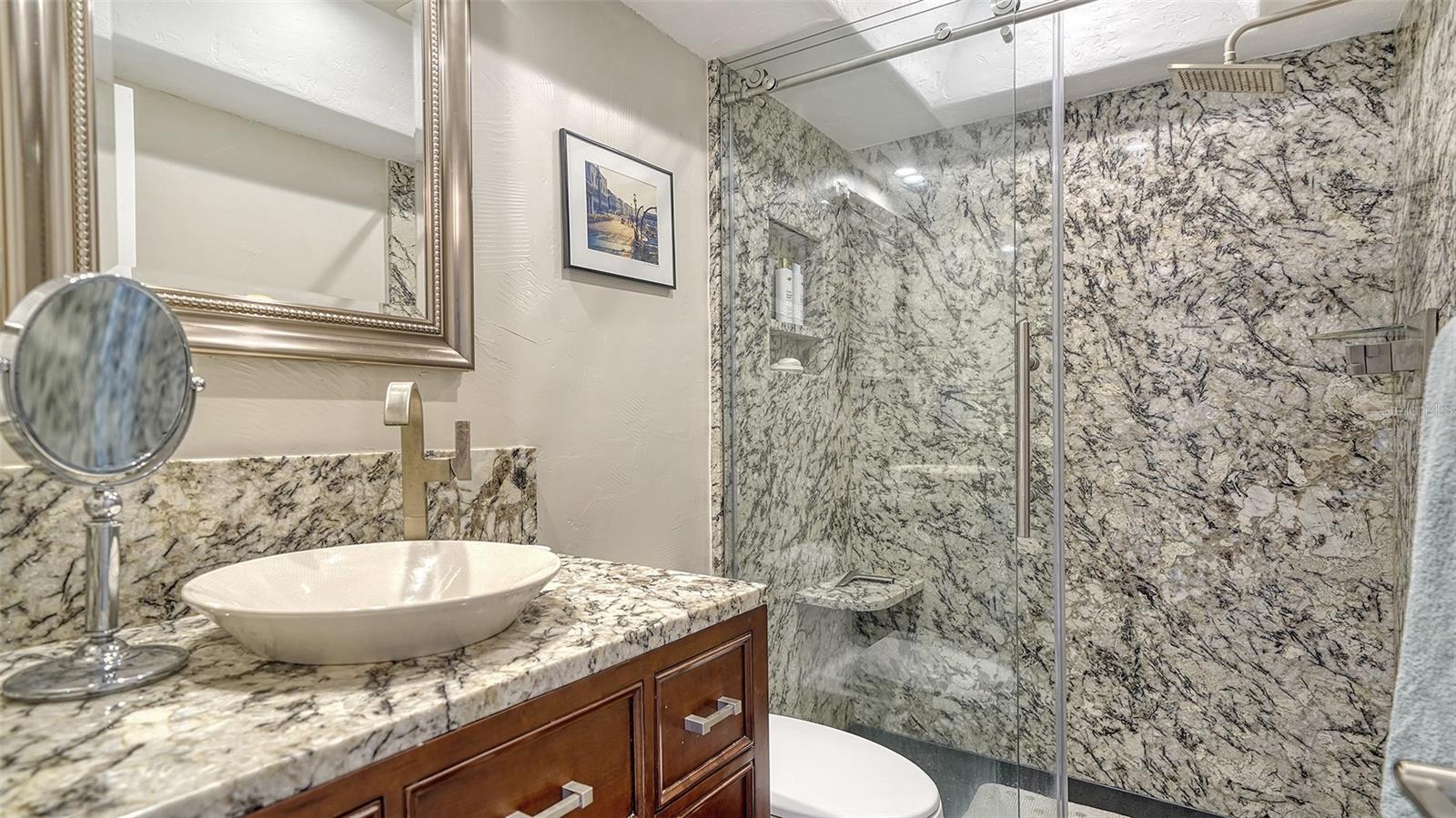 1601 PELICAN POINT DR #HA212, SARASOTA, FL, 34231
