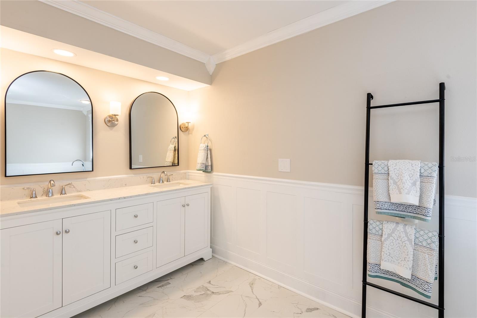 1857 CASTLE WOODS DR, CLEARWATER, FL, 33759