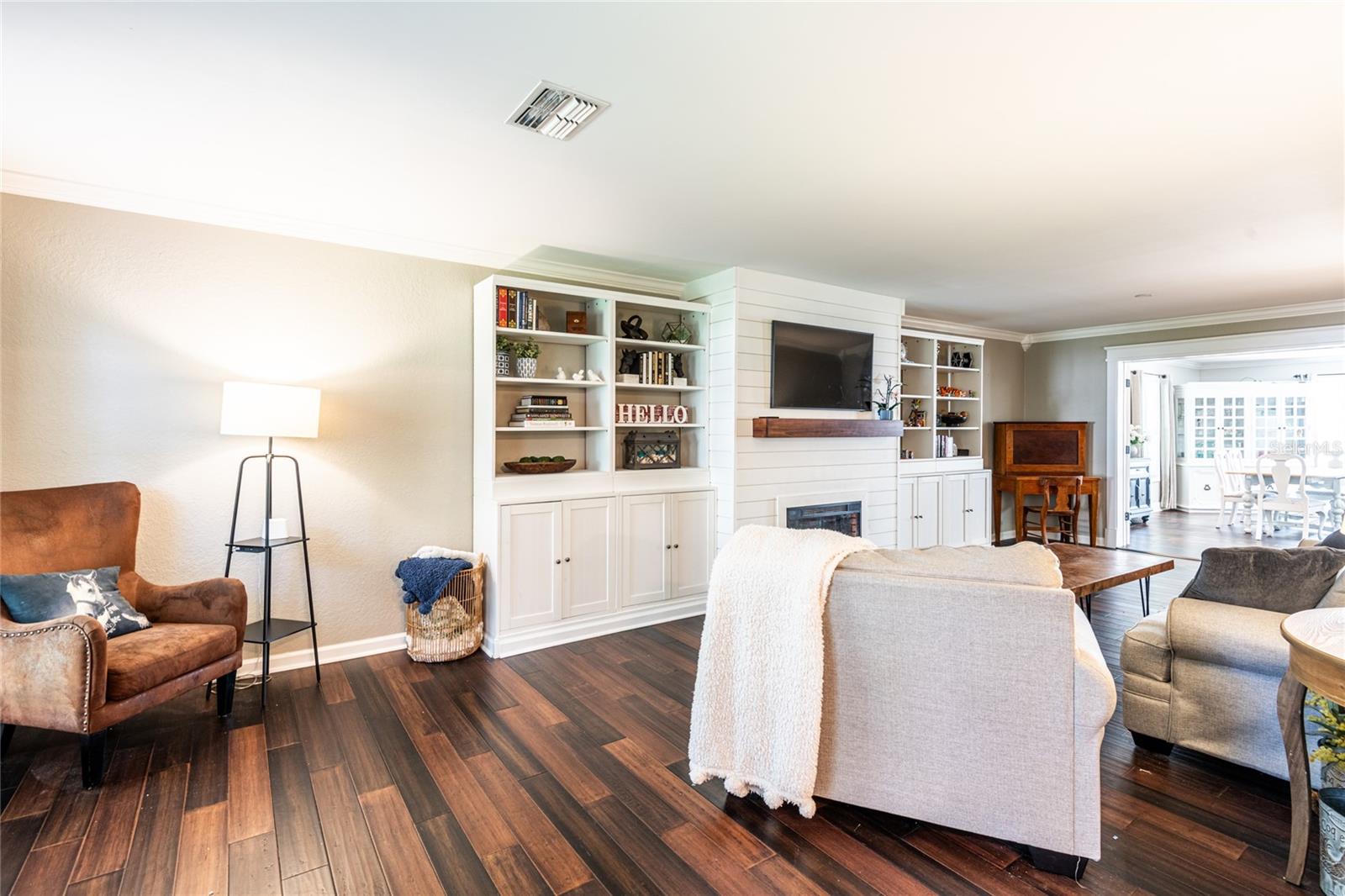1857 CASTLE WOODS DR, CLEARWATER, FL, 33759