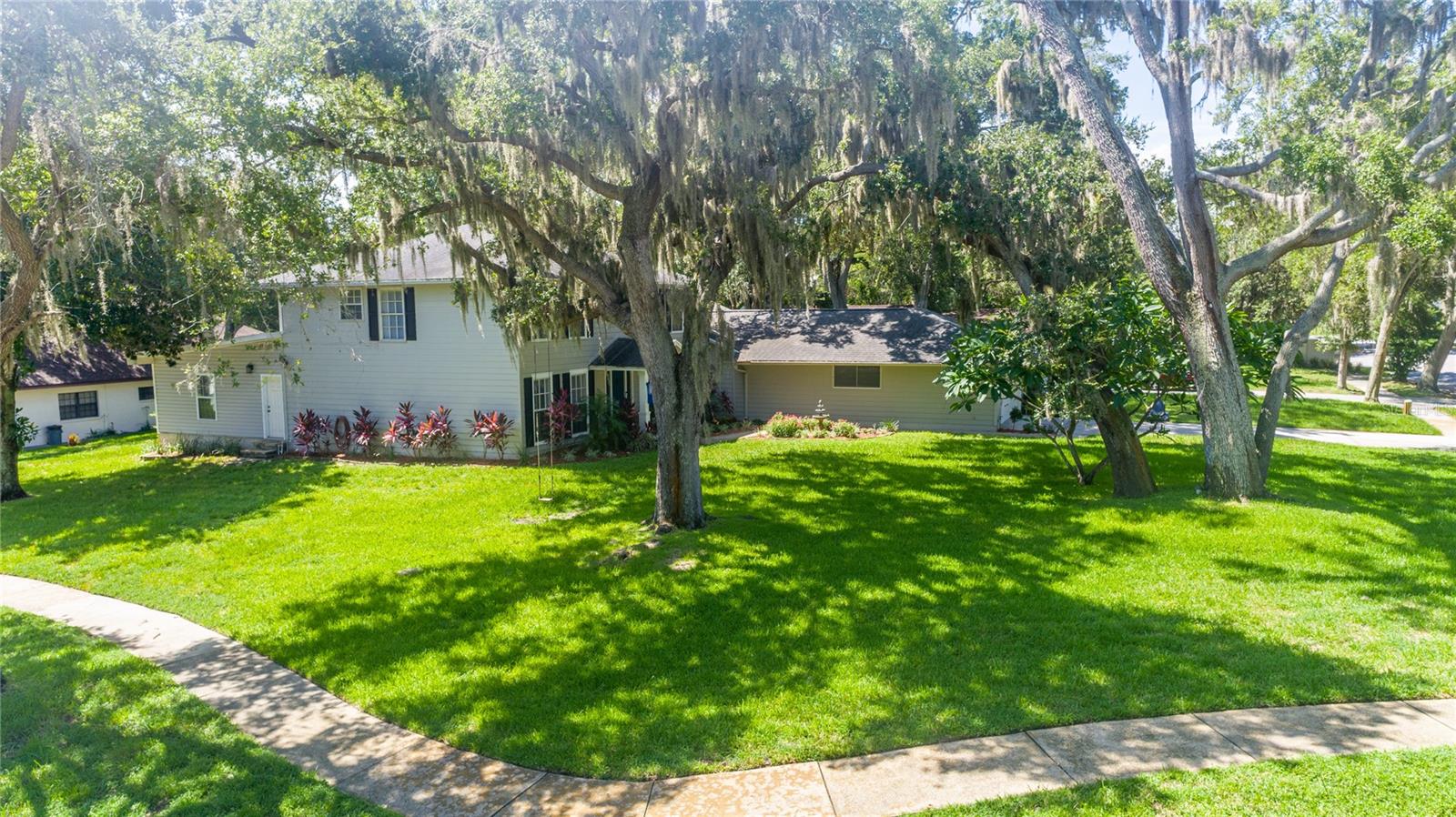 1857 CASTLE WOODS DR, CLEARWATER, FL, 33759