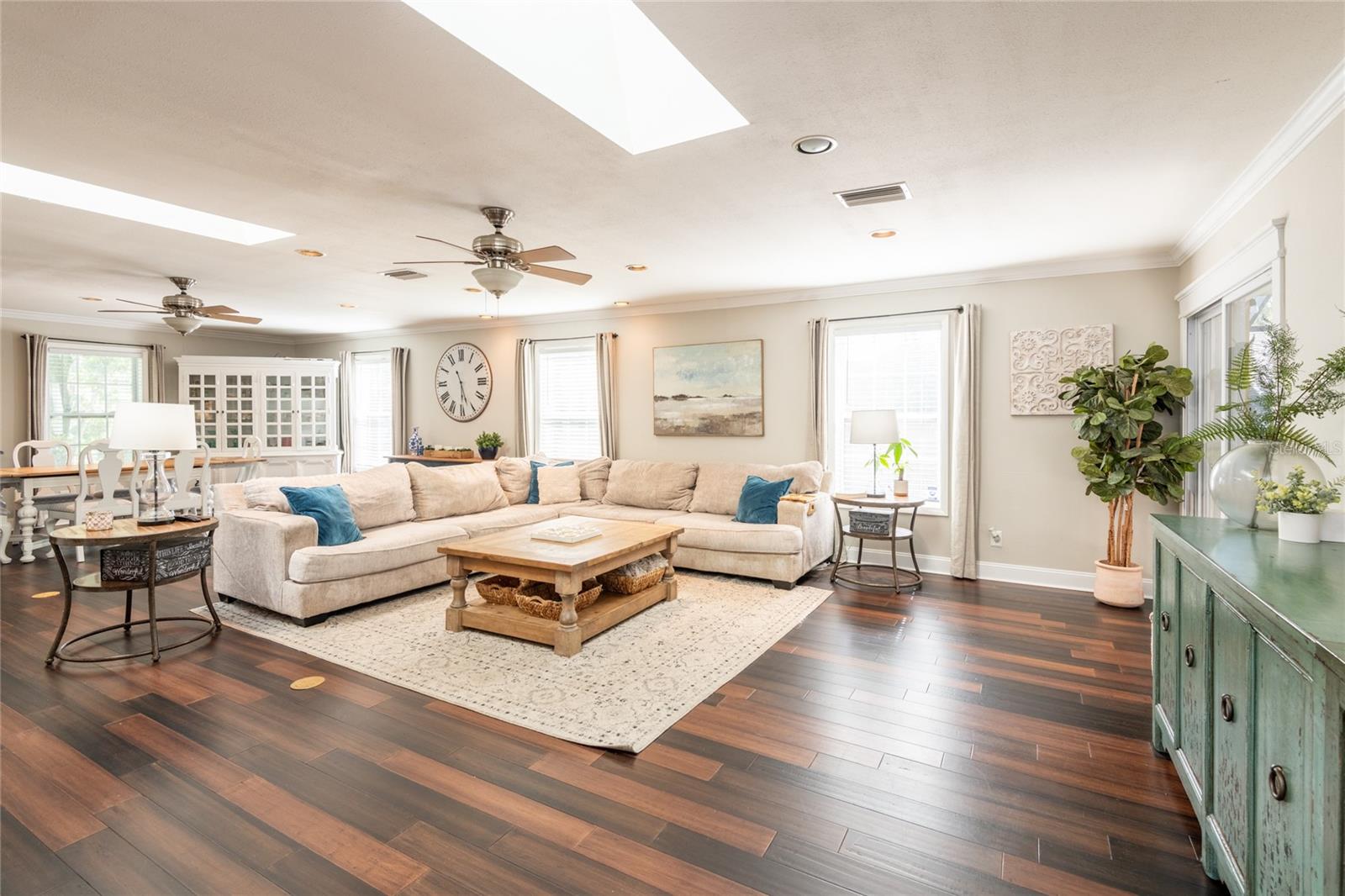 1857 CASTLE WOODS DR, CLEARWATER, FL, 33759