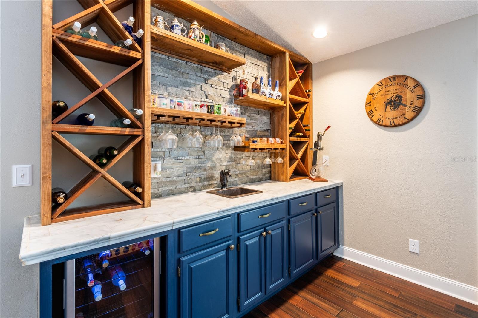 1857 CASTLE WOODS DR, CLEARWATER, FL, 33759
