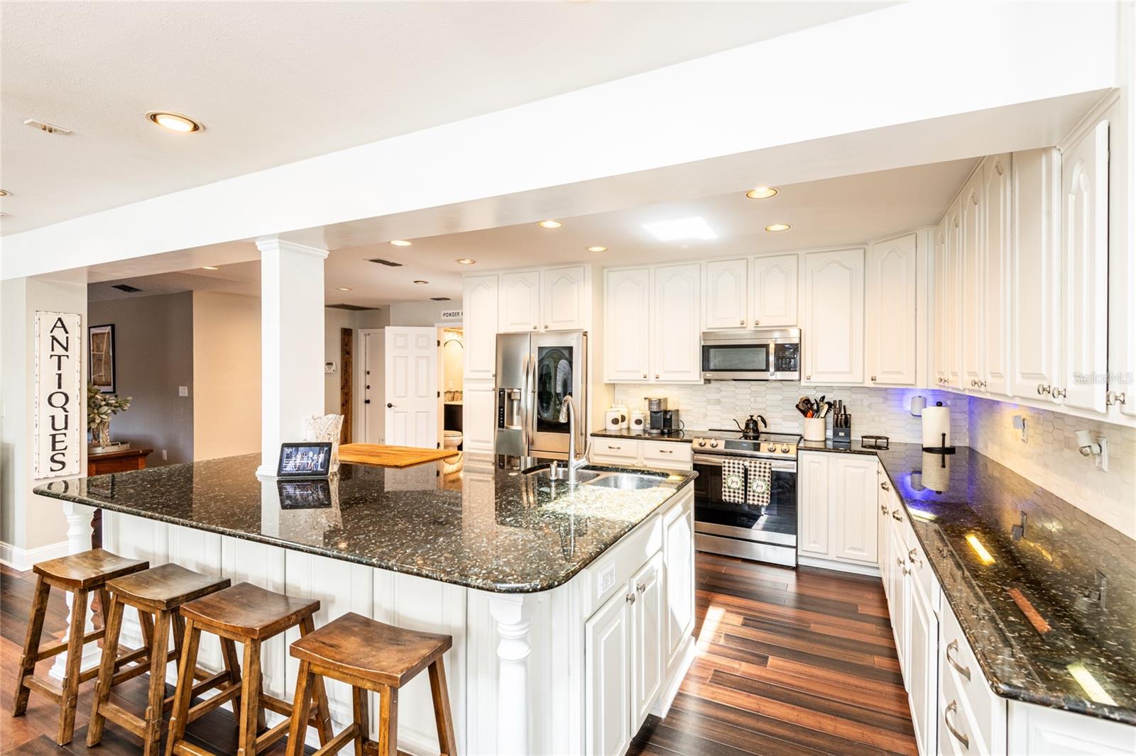 1857 CASTLE WOODS DR, CLEARWATER, FL, 33759