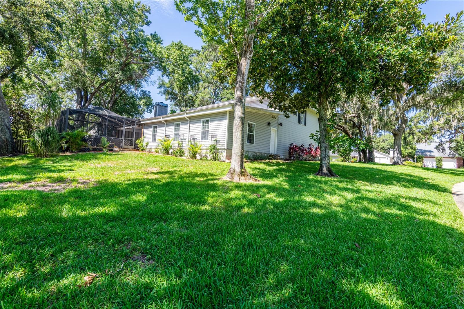 1857 CASTLE WOODS DR, CLEARWATER, FL, 33759
