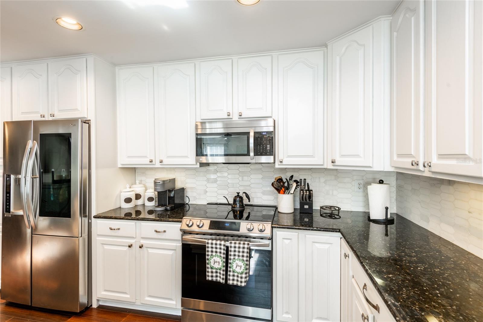 1857 CASTLE WOODS DR, CLEARWATER, FL, 33759