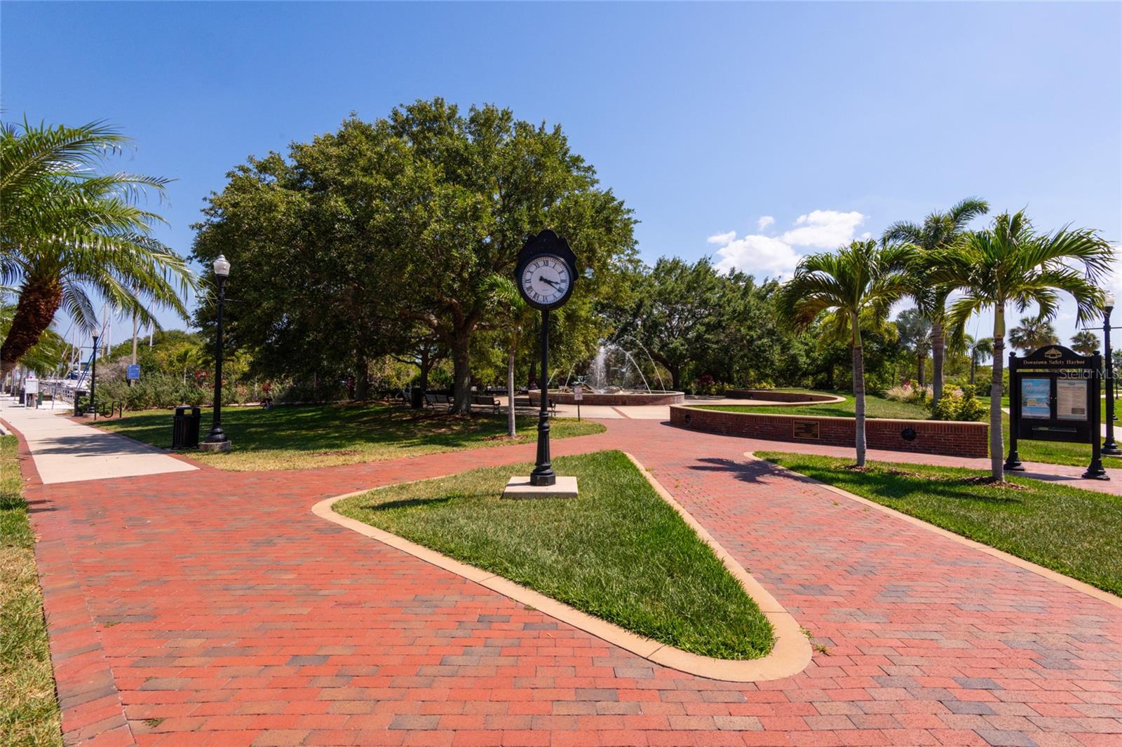 1857 CASTLE WOODS DR, CLEARWATER, FL, 33759